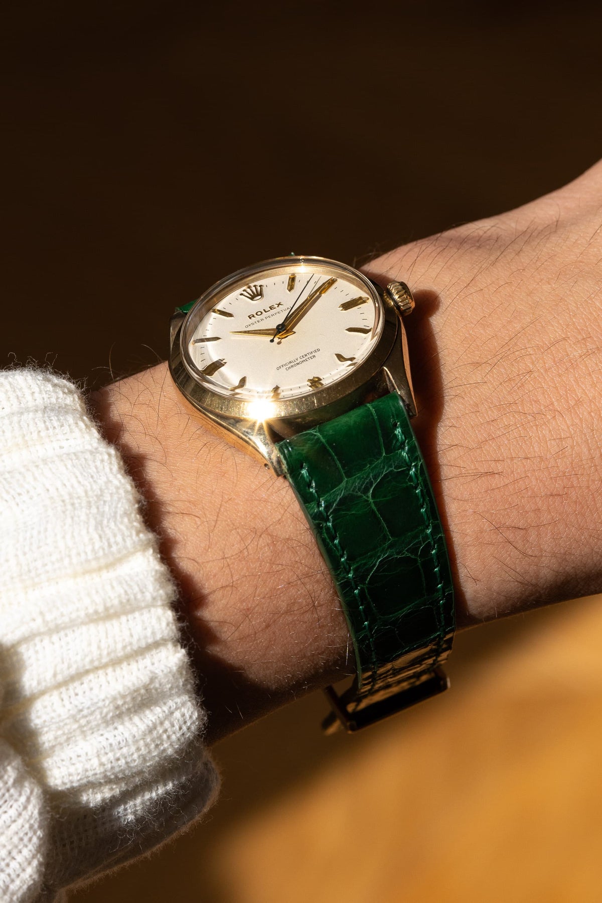 BXFU Rolex Oyster Perpetual 型號 6564 黃金腕錶，1955 年——OCC，英國市場 - 上手照
