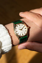 BXFU Rolex Oyster Perpetual 型號 6564 黃金腕錶，1955 年——OCC，英國市場 - 上手照