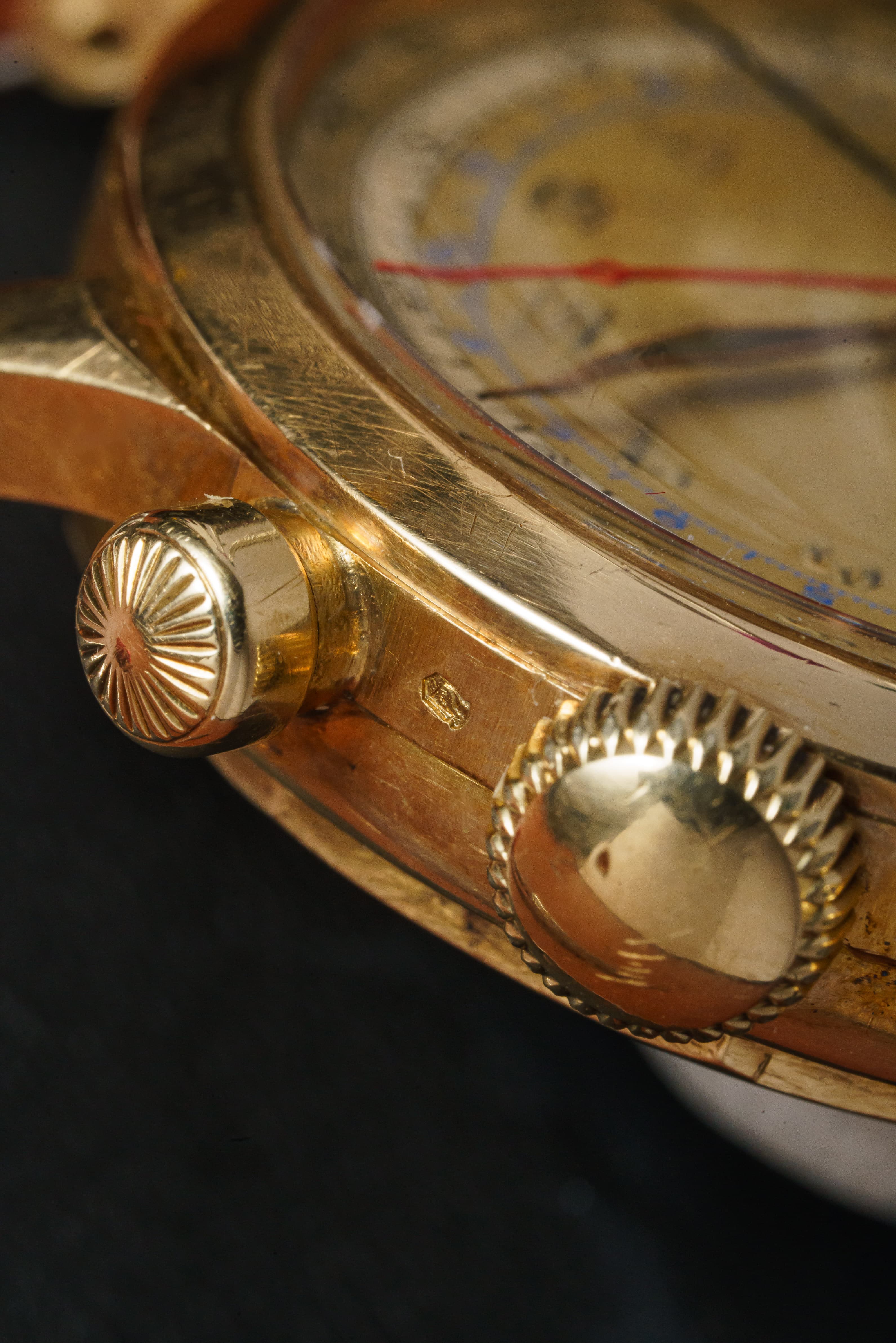 C9AB Rarissime Mido Multi-Centerchrono en or massif 14 carats, circa 1945 - Hallmark