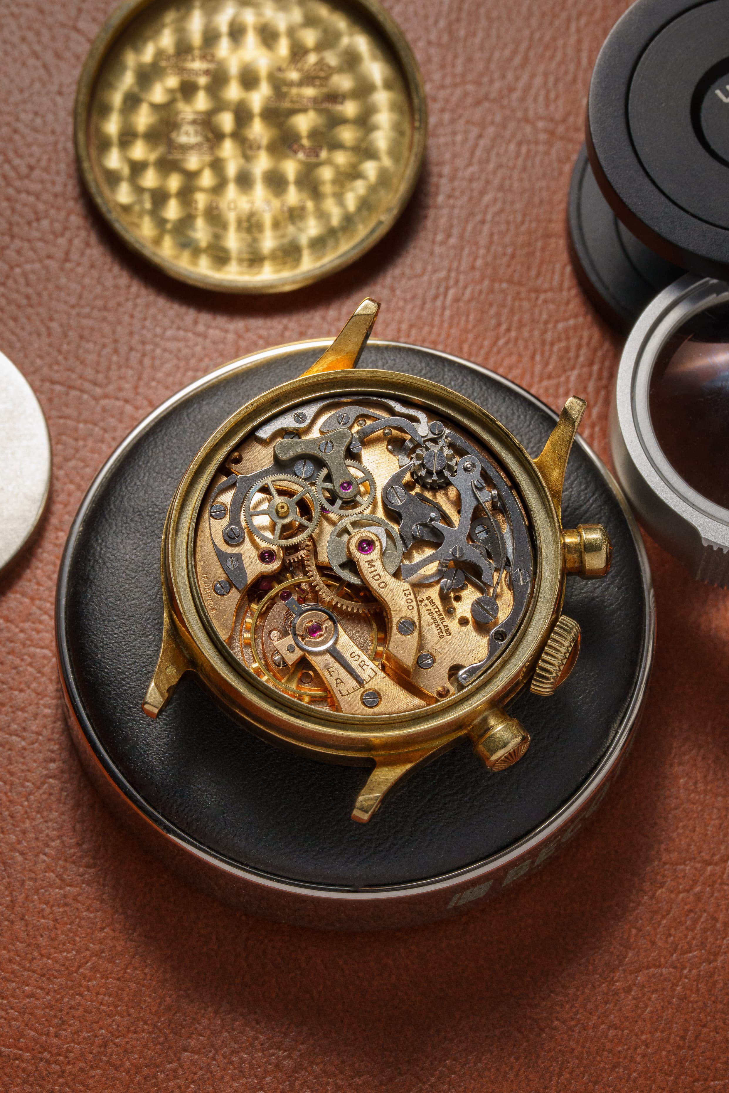 C9AB Rarissime Mido Multi-Centerchrono en or massif 14 carats, circa 1945 - Movement