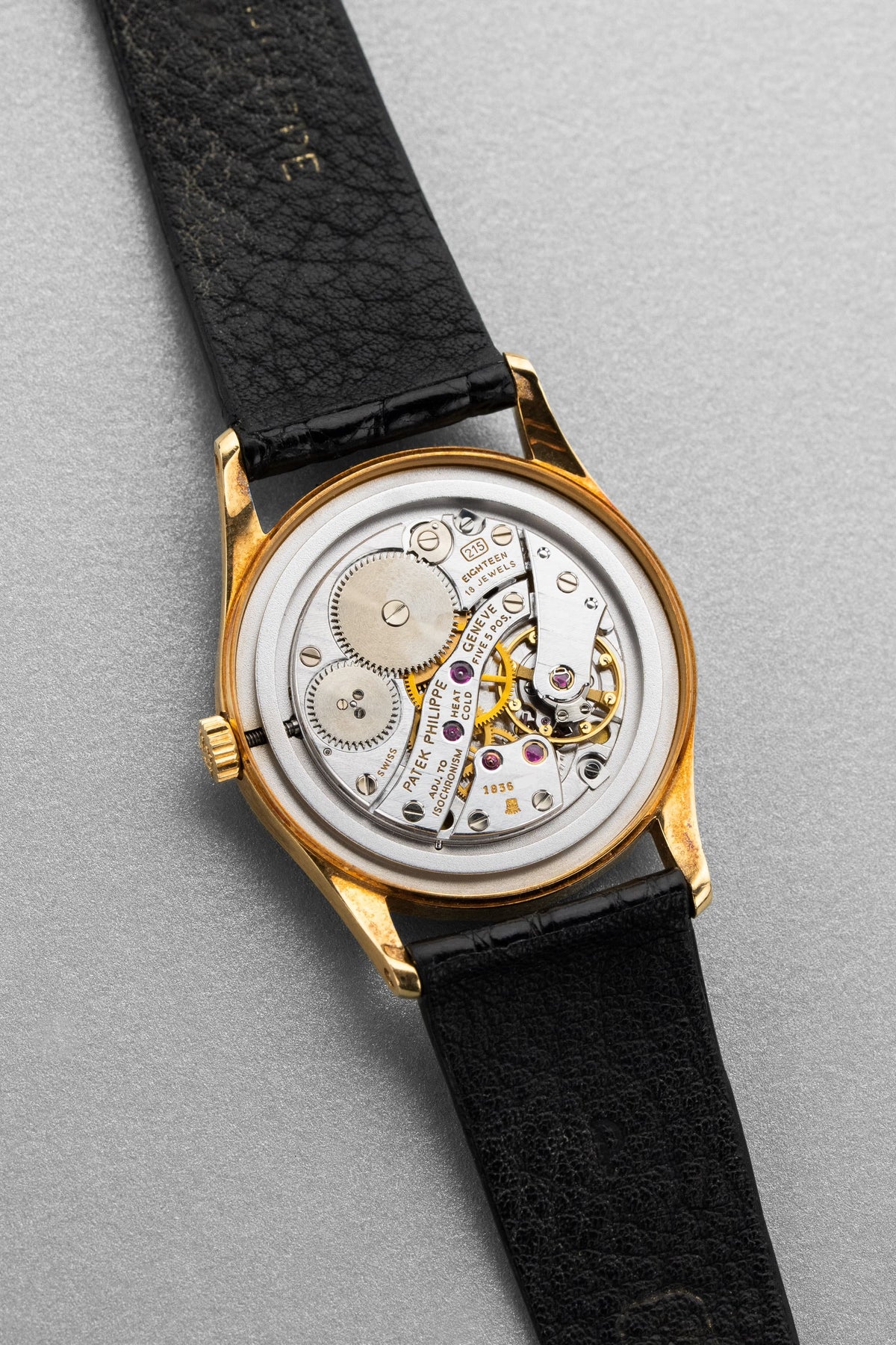 CPCQ Patek Philippe Calatrava réf. 3796D « Clous de Paris » en or jaune, circa 1993 – Parfait état - Movement