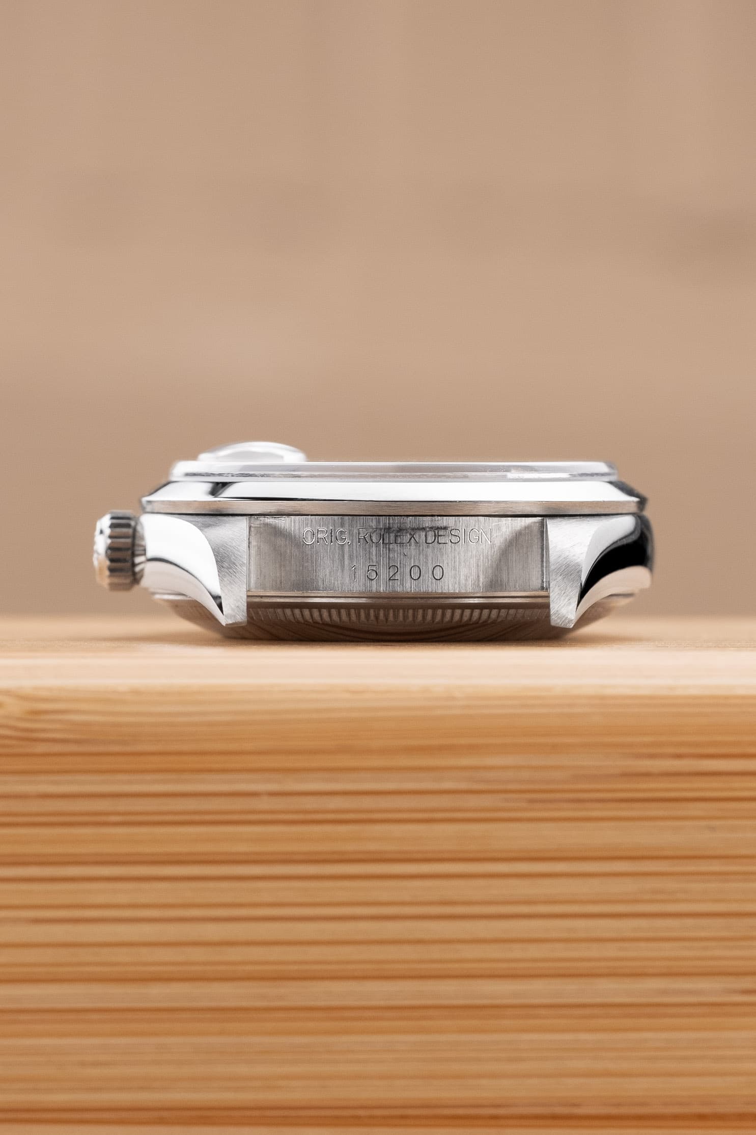 CYNX-PL Rolex Oyster Perpetual Date 15200 de 1995-1996 – Cadran bleu - Lugs - Reference