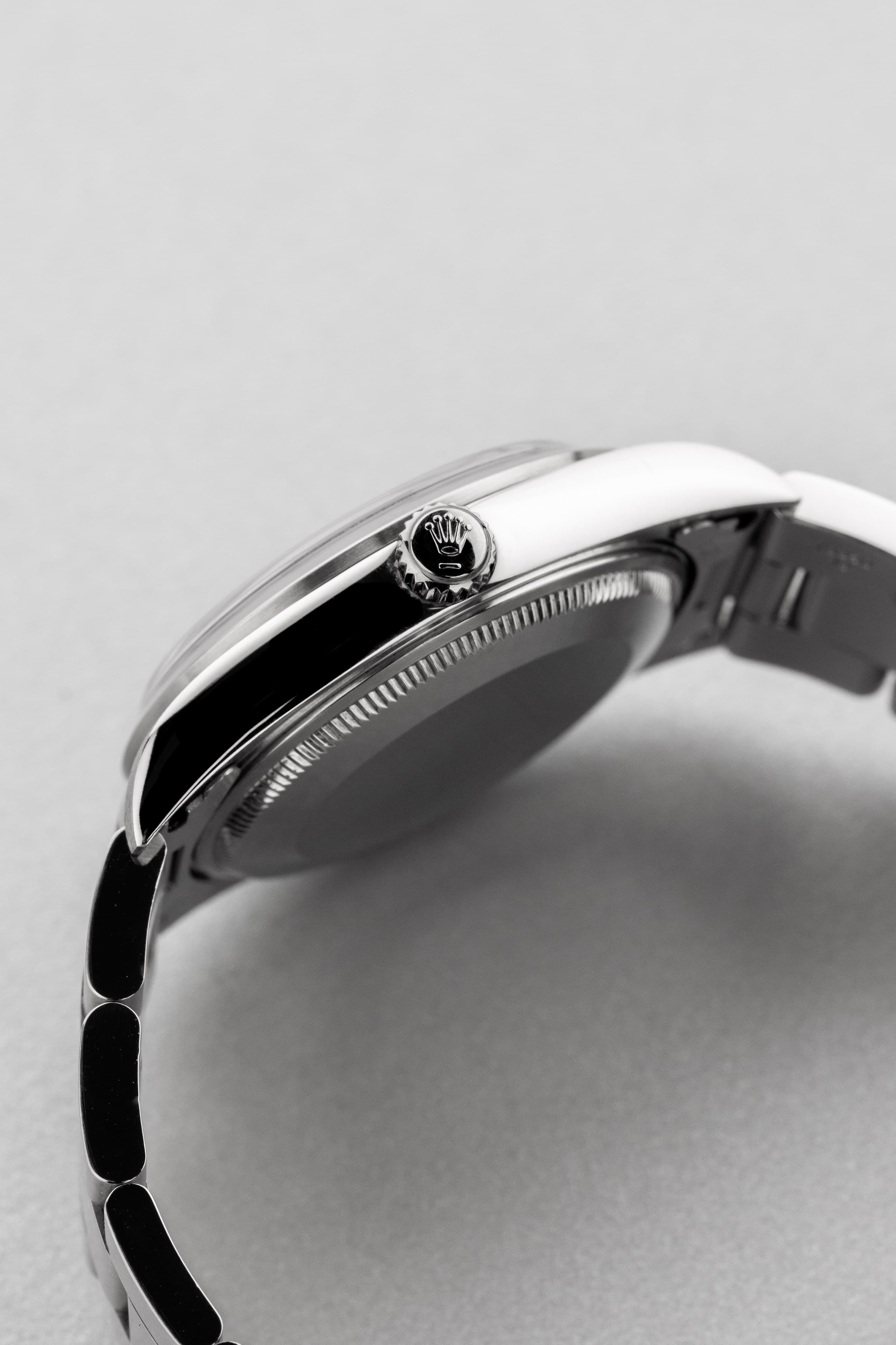 CYXZ Rolex Air-King réf. 14000M de 2005 – Cadran noir - Right side