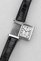 D9CS-hi Jaeger-LeCoultre Reverso « Grande Taille » en acier, réf. 270.8.62/Q2708410 - Three Quarters