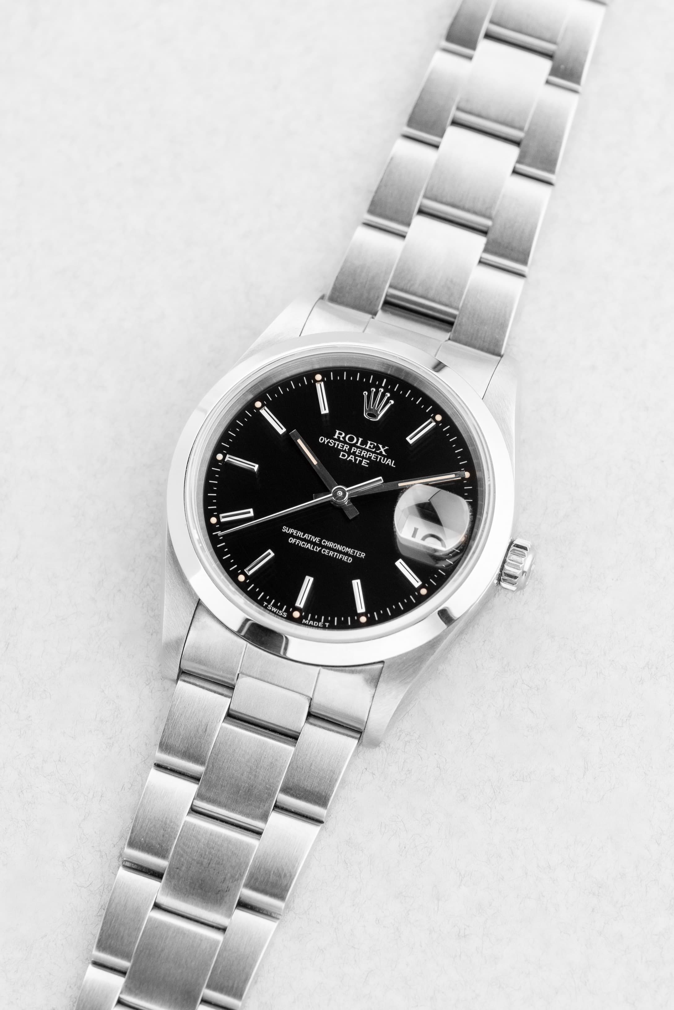 DT2Y Rolex Oyster Perpetual Date 15200 de 1999 – Cadran noir au tritium patiné - Three Quarters