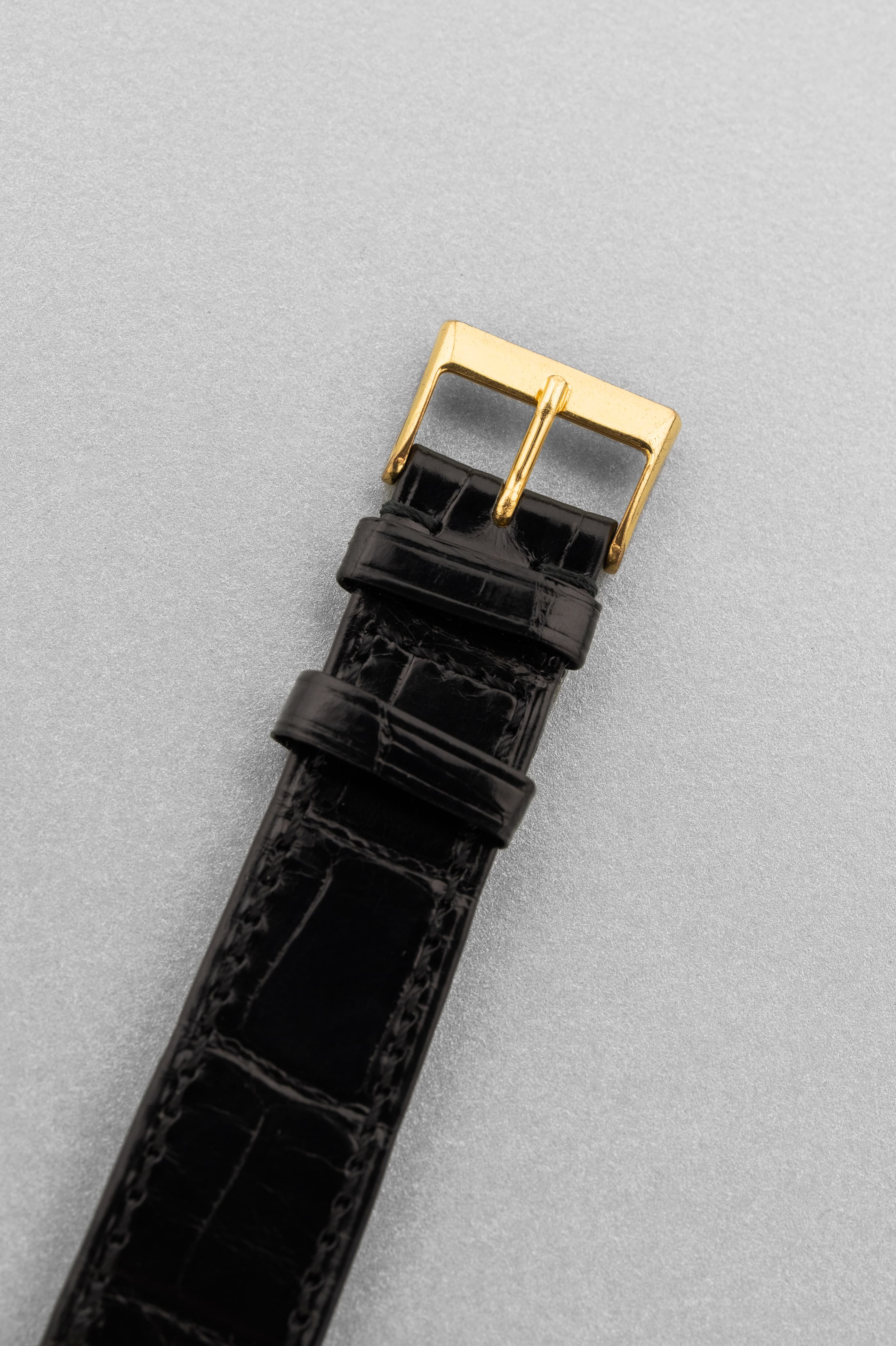 E25M Jaeger-LeCoultre Chronomètre Geomatic ref. E398 استثنائية من الذهب الأصفر، حوالي عام 1965 - الإبزيم من الخارج