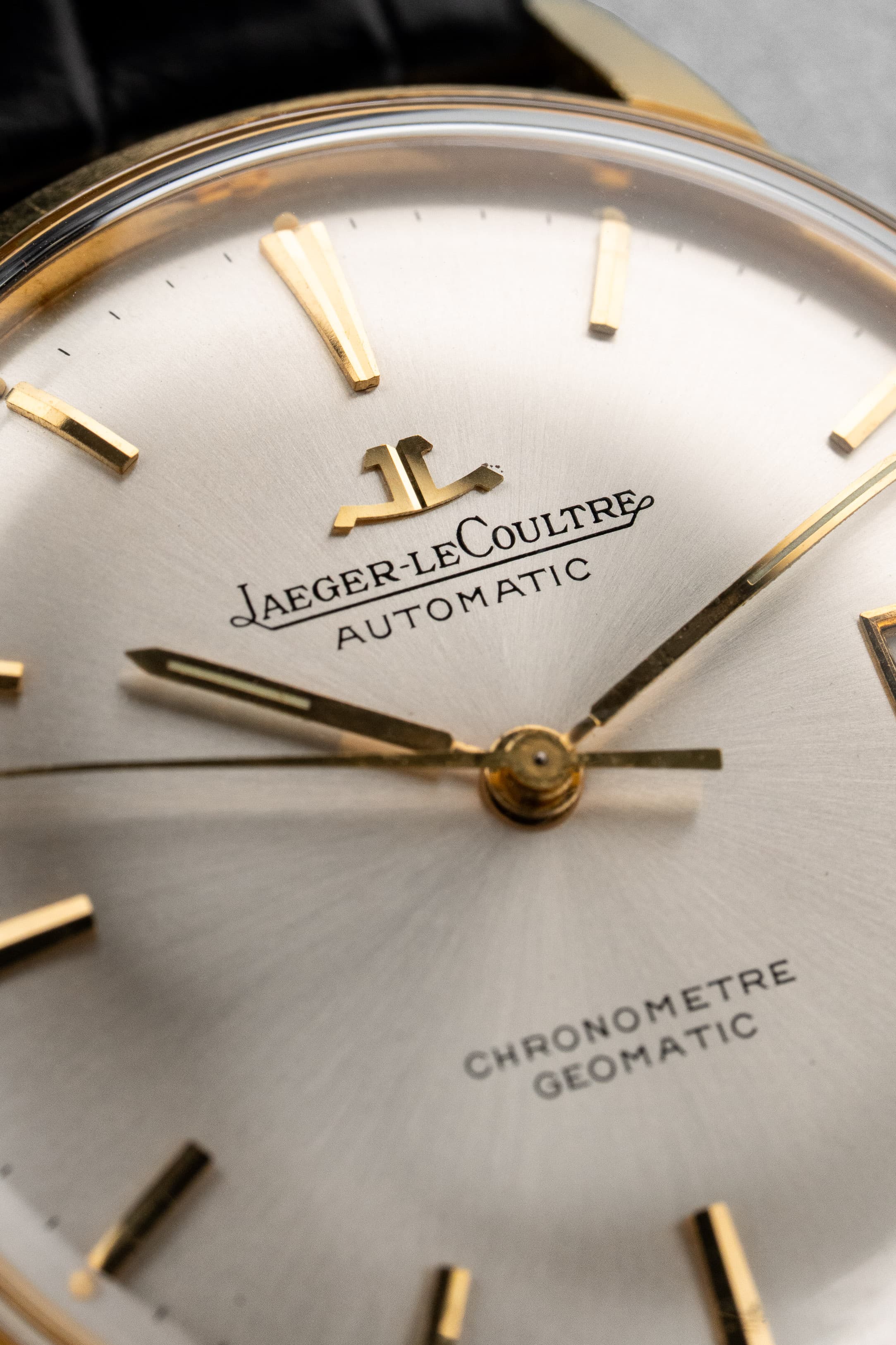 E25M Jaeger-LeCoultre Chronomètre Geomatic ref. E398 استثنائية من الذهب الأصفر، حوالي عام 1965 - الميناء