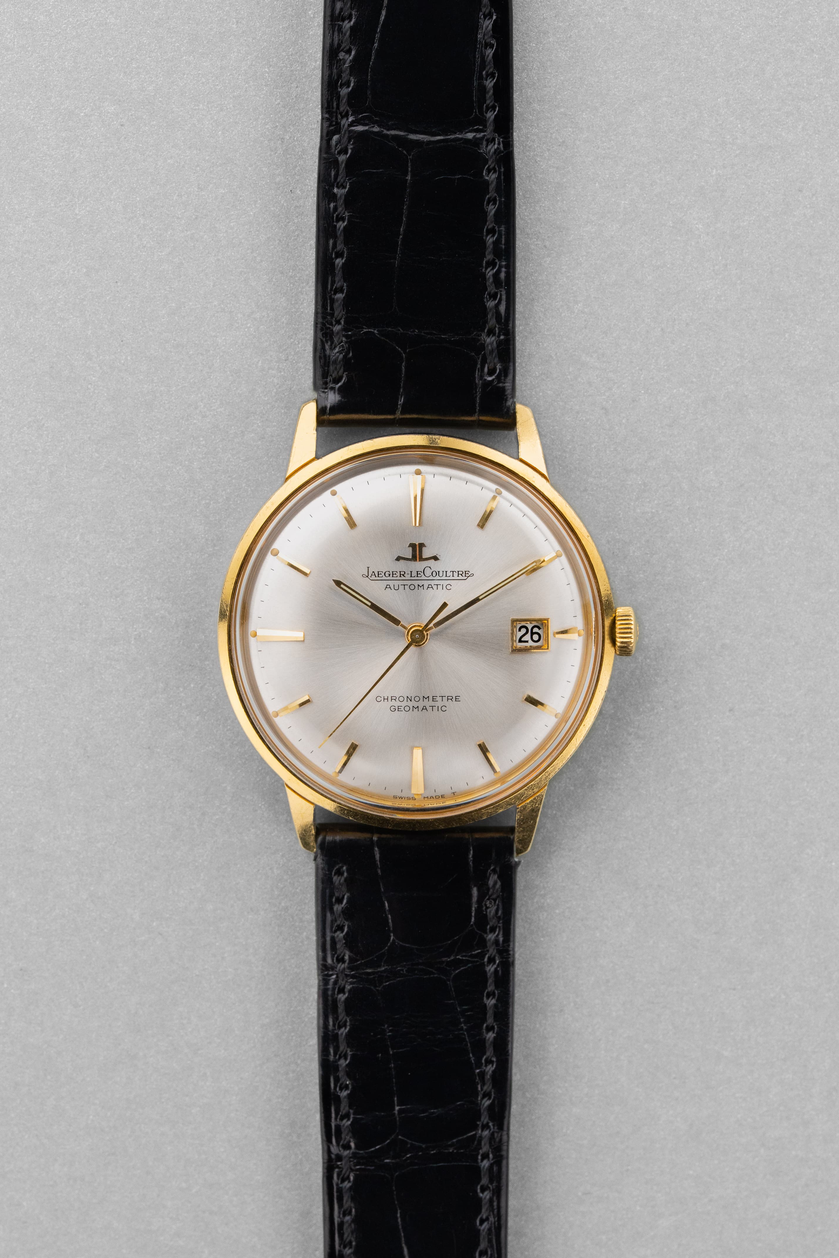 E25M Jaeger-LeCoultre Chronomètre Geomatic ref. E398 استثنائية من الذهب الأصفر، حوالي عام 1965 - الواجهة