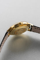 E25M Jaeger-LeCoultre Chronomètre Geomatic ref. E398 استثنائية من الذهب الأصفر، حوالي عام 1965 - الجانب الأيمن
