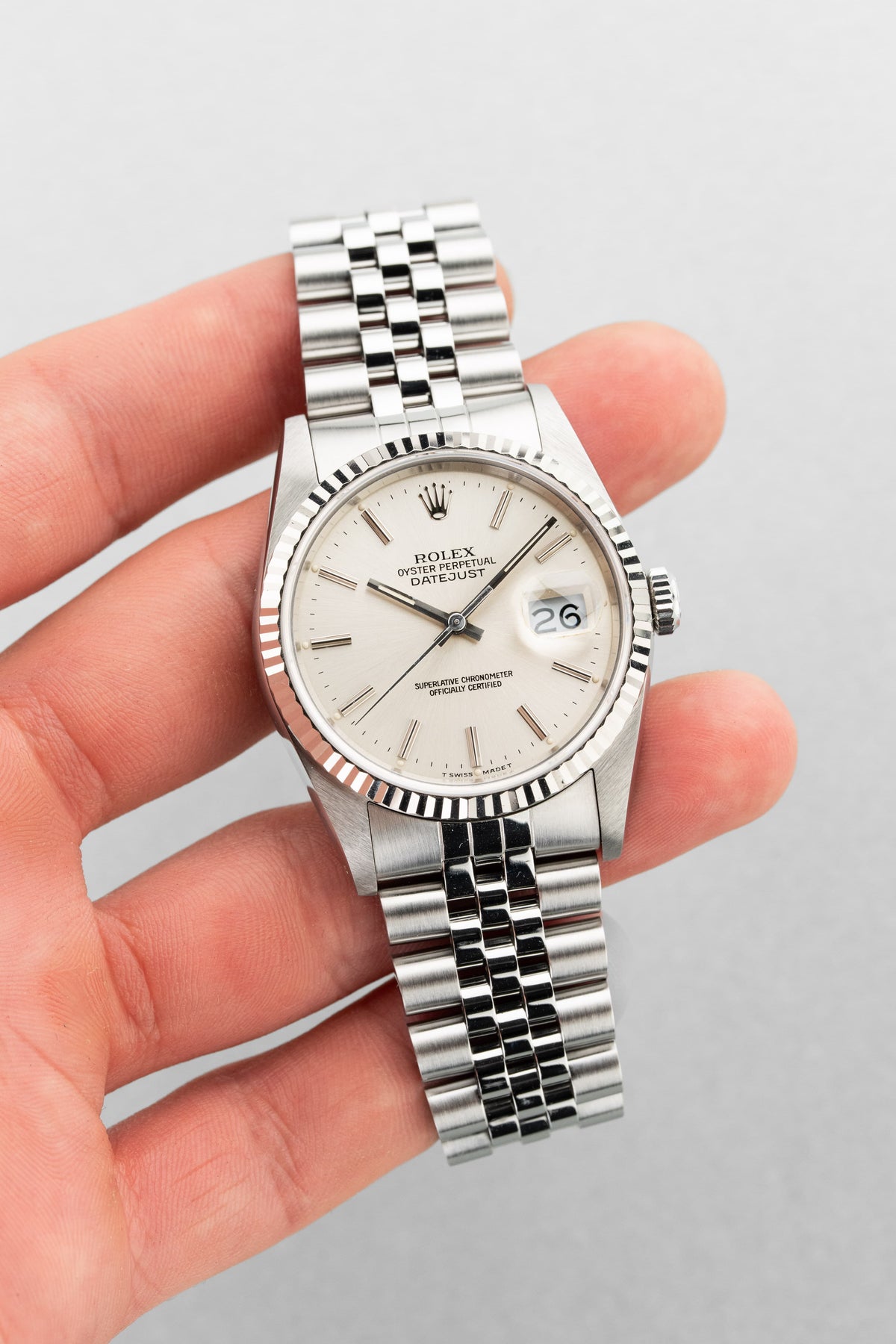 EDVA Rolex Datejust réf. 16234 « Silver » en acier de 1988 - Lifestyle