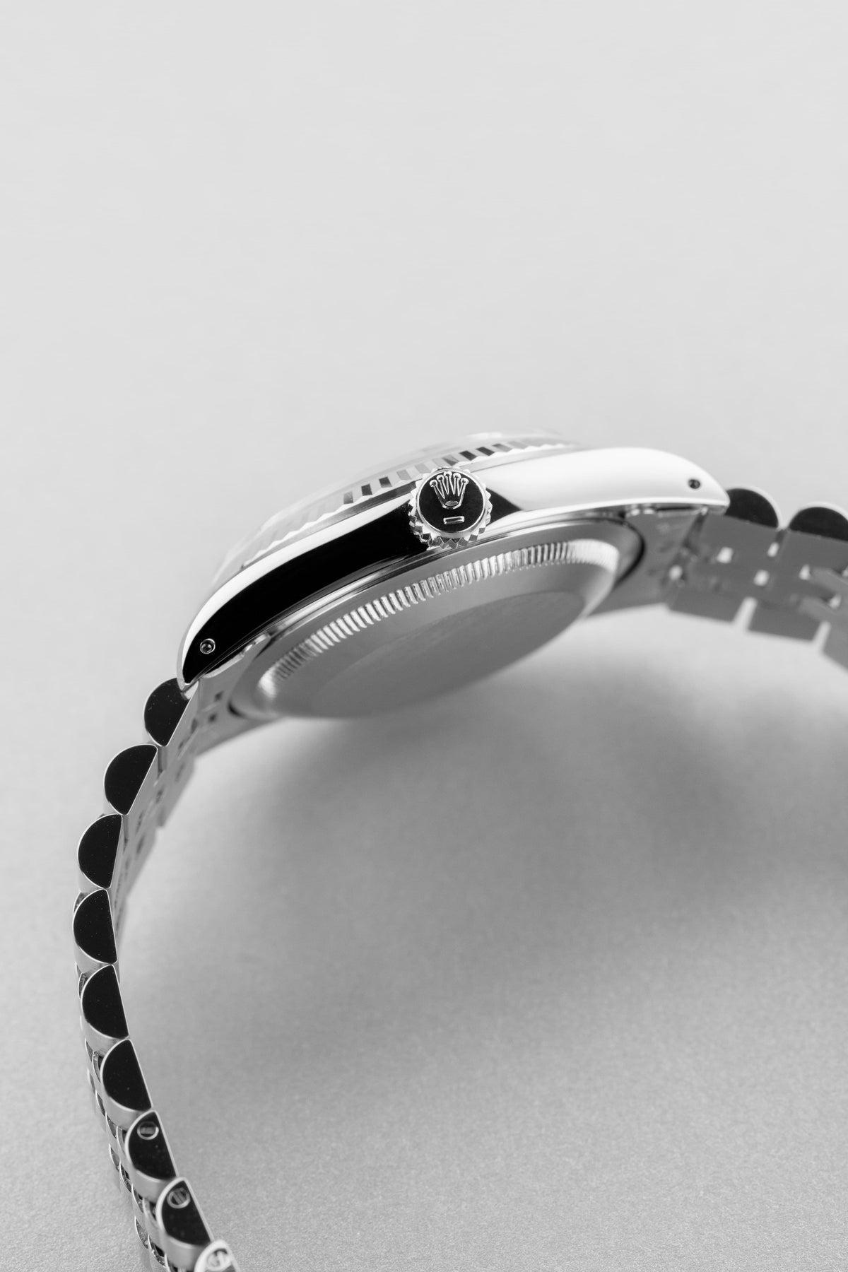 EDVA Rolex Datejust réf. 16234 « Silver » en acier de 1988 - Right side