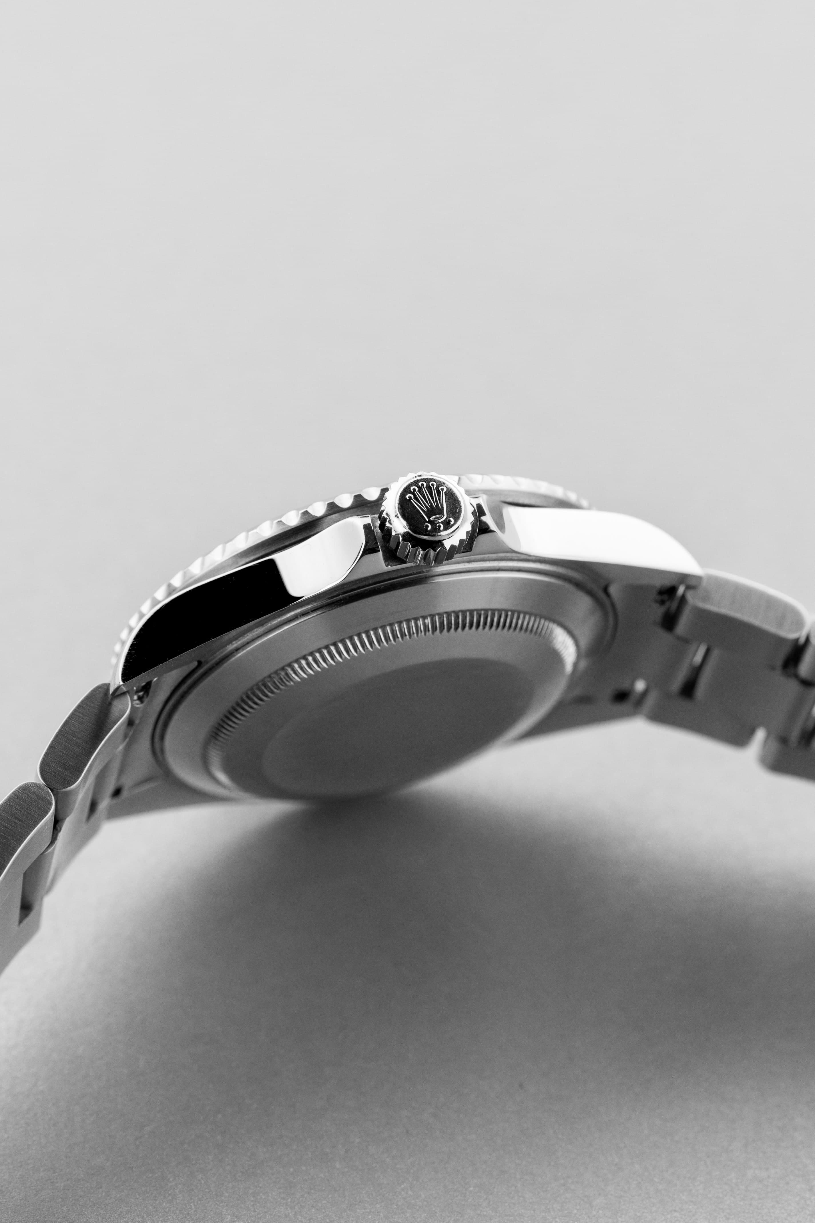 EK3V Rolex Submariner Date réf. 16610LV « Kermit » de 2006 – Insert « Lime » + Cadran Mark III - Right side