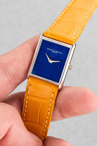 EPPE Superbe Vacheron Constantin « Tank » Lapis Lazuli en or blanc, calibre 1003 Extra-Plat, circa 1975 - Overview