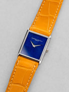 EPPE Superbe Vacheron Constantin « Tank » Lapis Lazuli en or blanc, calibre 1003 Extra-Plat, circa 1975 - Three Quarters