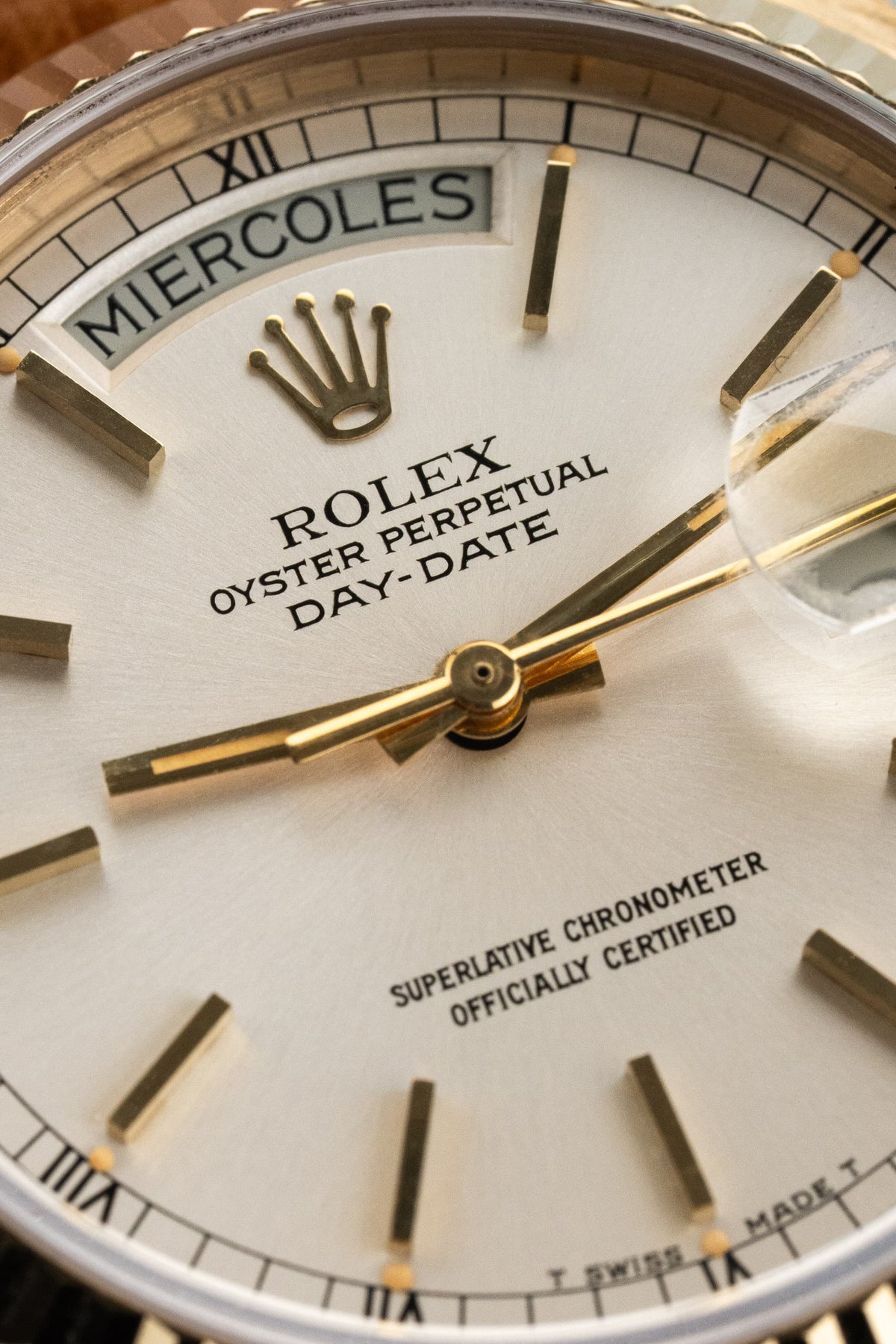 G24K Superbe Rolex Day-Date réf. 18038 de 1978 en or jaune - Dial