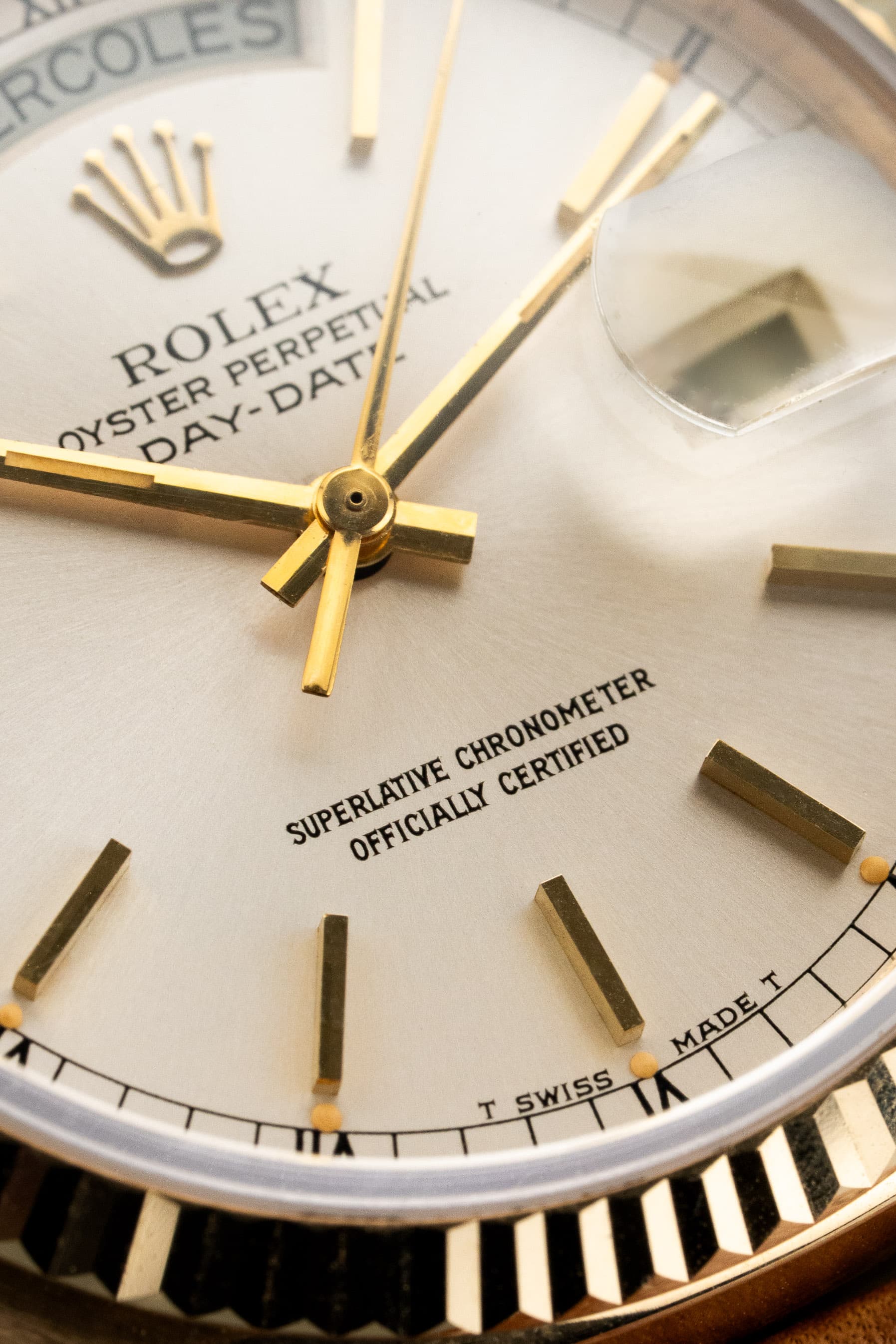 G24K Superbe Rolex Day-Date réf. 18038 de 1978 en or jaune - Dial
