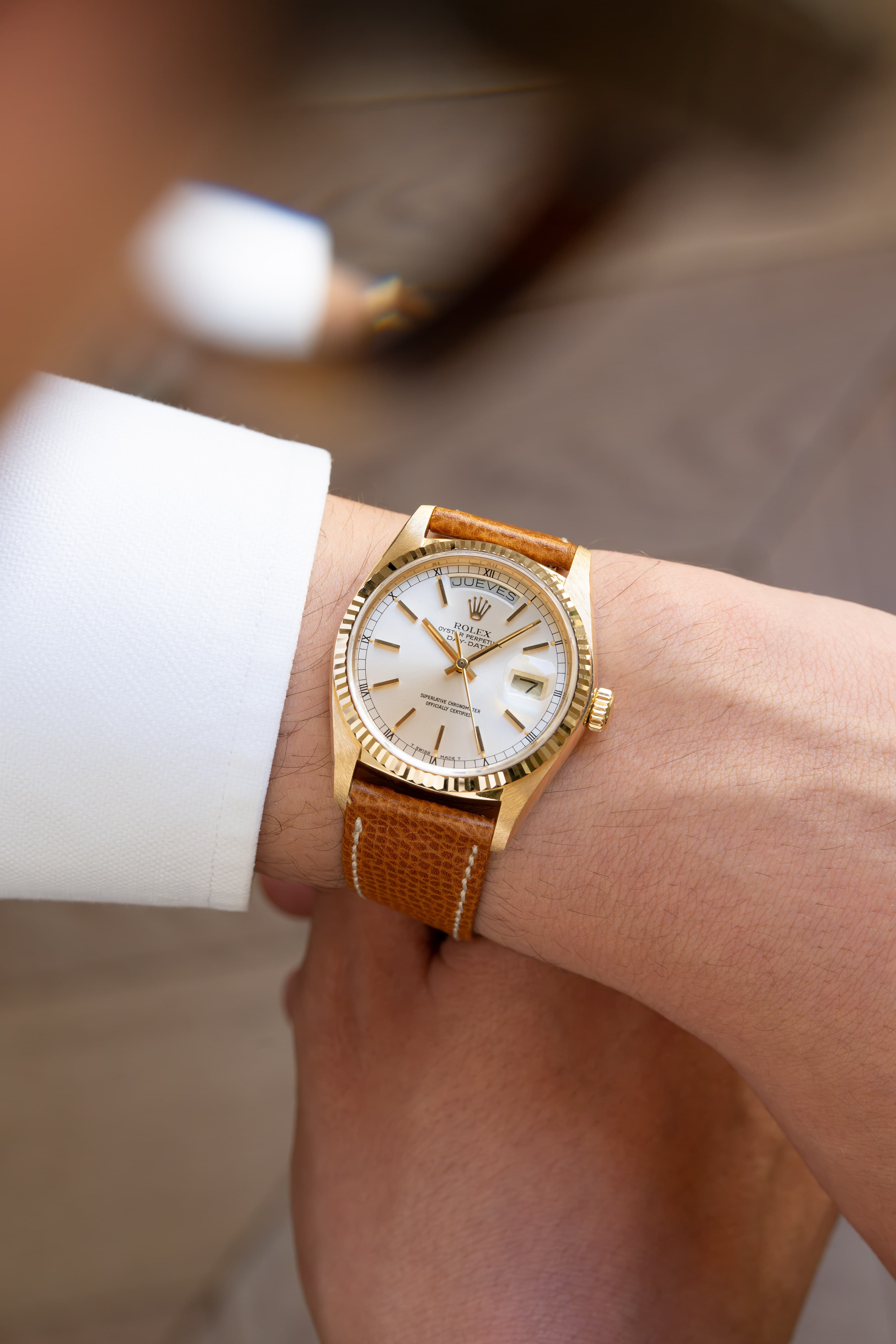 G24K Superbe Rolex Day-Date réf. 18038 de 1978 en or jaune - Wristshot