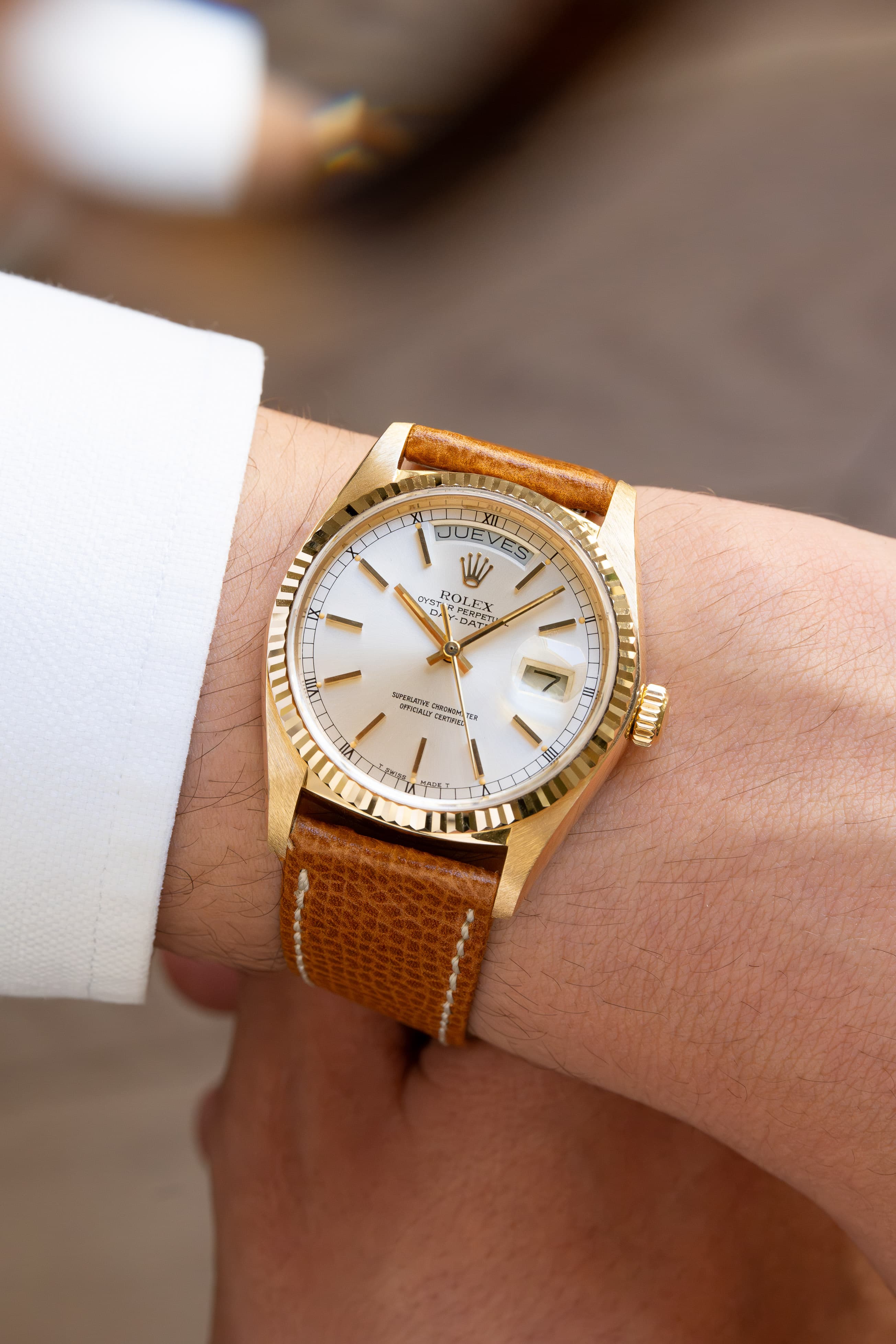 G24K Superbe Rolex Day-Date réf. 18038 de 1978 en or jaune - Wristshot