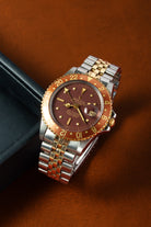 GRYW Rolex GMT-Master 1675/3 不鏽鋼與黃金腕錶，1972 年——Full Set & Hecho en México - 情境照