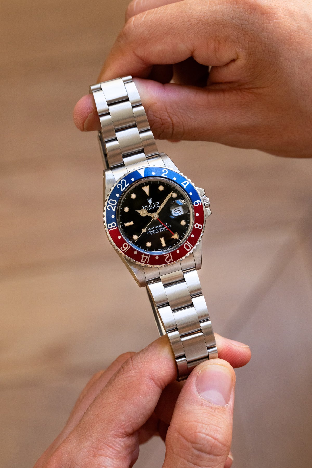 GY5Z 精美的 Rolex GMT-Master 型號 16750，1987 年——N.O.S. + 原廠 Rolex Sticker - 整體圖