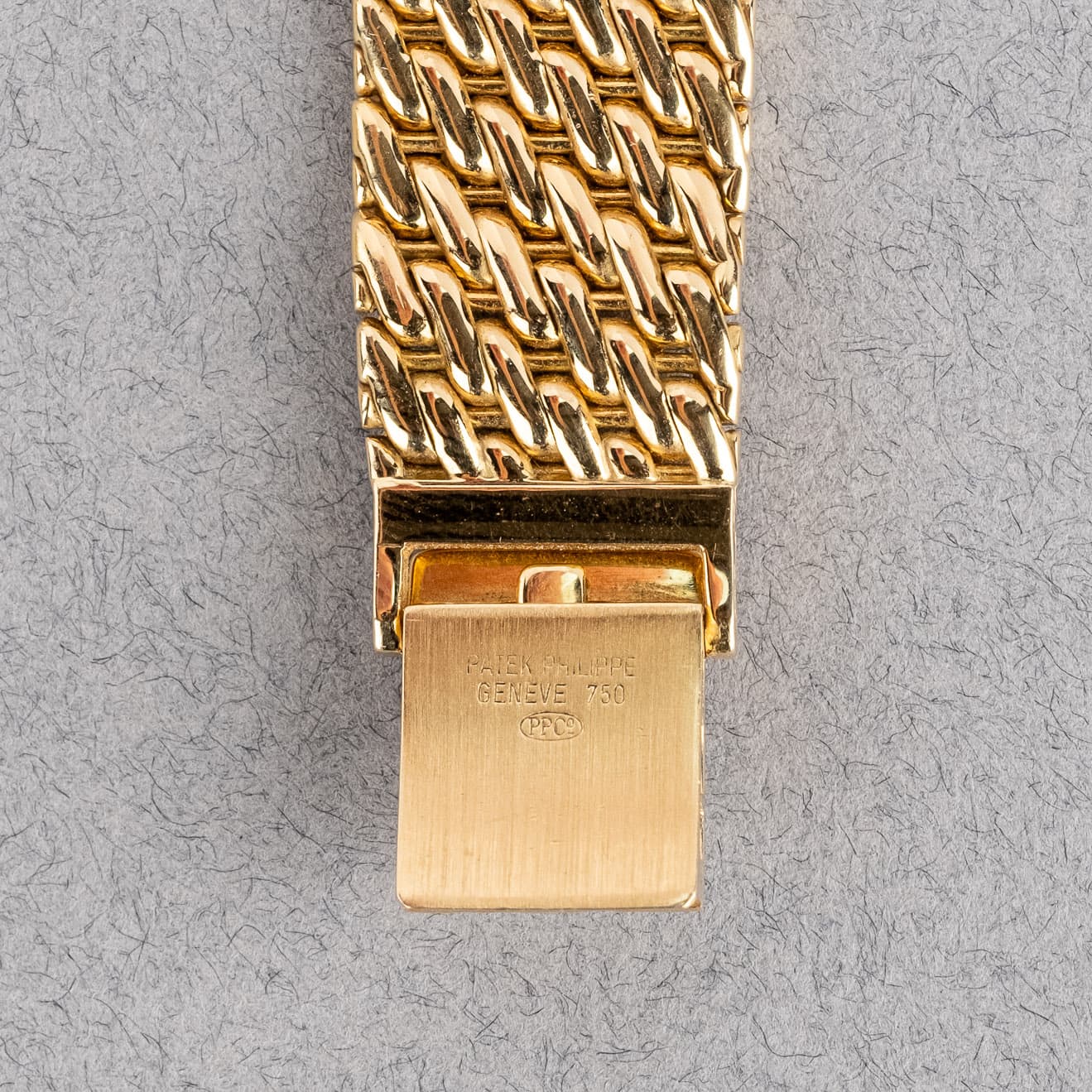 GYFJ Patek Philippe 3738/117 Ellipse d'Or « Jumbo » Automatique Sigma, Cal. 240 Micro-Rotor - Buckle Inside