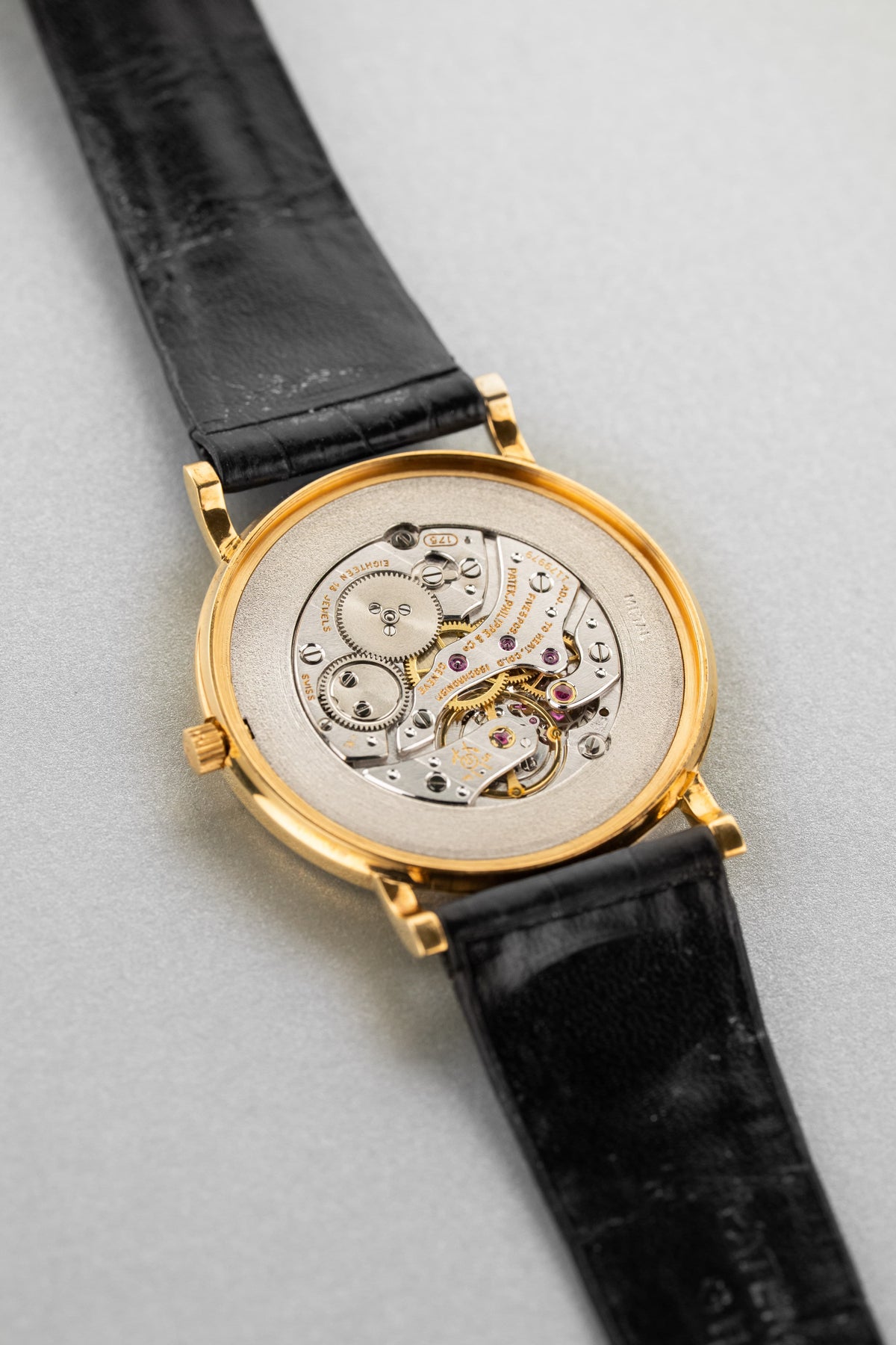 JDML 精美的 Patek Philippe Calatrava 型號 3520 黃金腕錶，1976-1983 年——品相絕佳、Full Set、First Series - 機芯