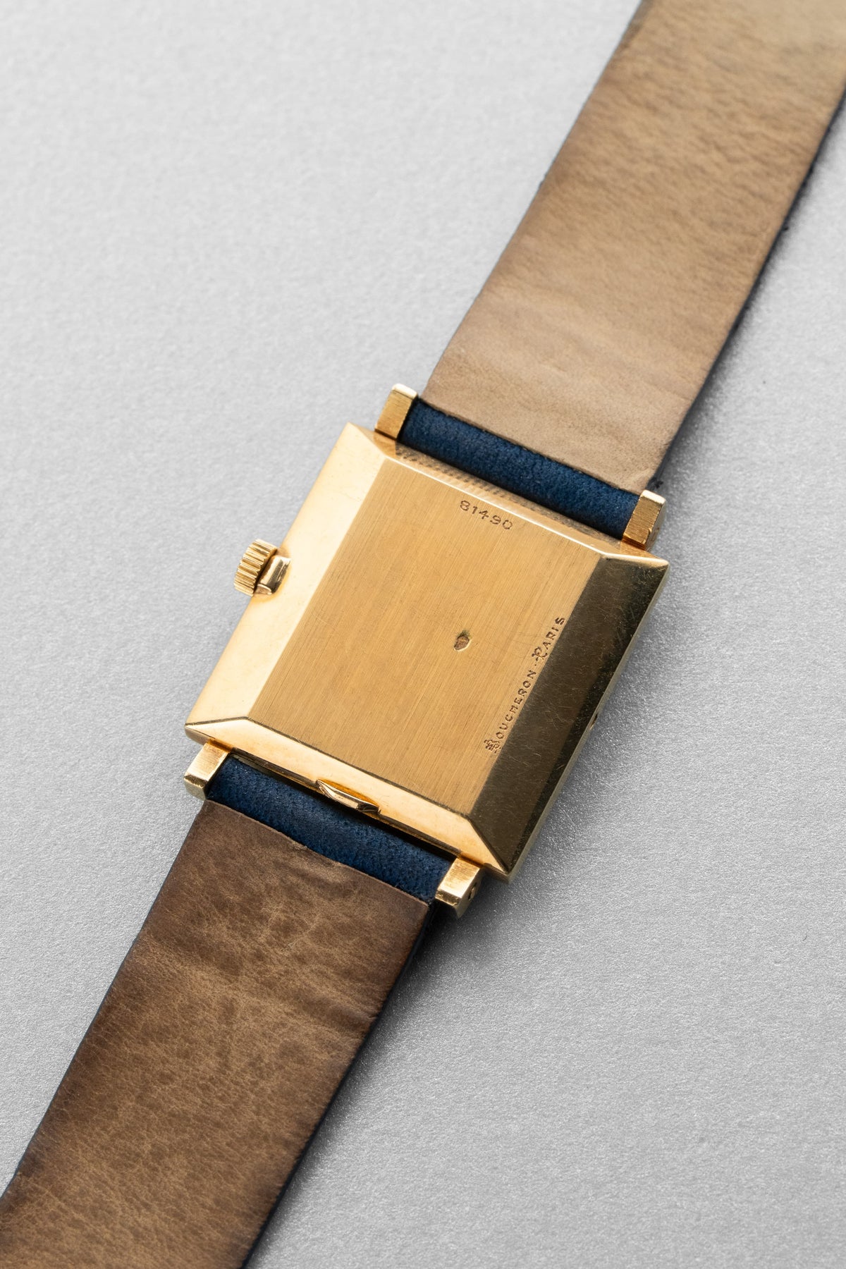 JEJF 優雅的 Boucheron La Carrée 黃金腕錶，circa 1970——「Clous de Paris」 - 背面