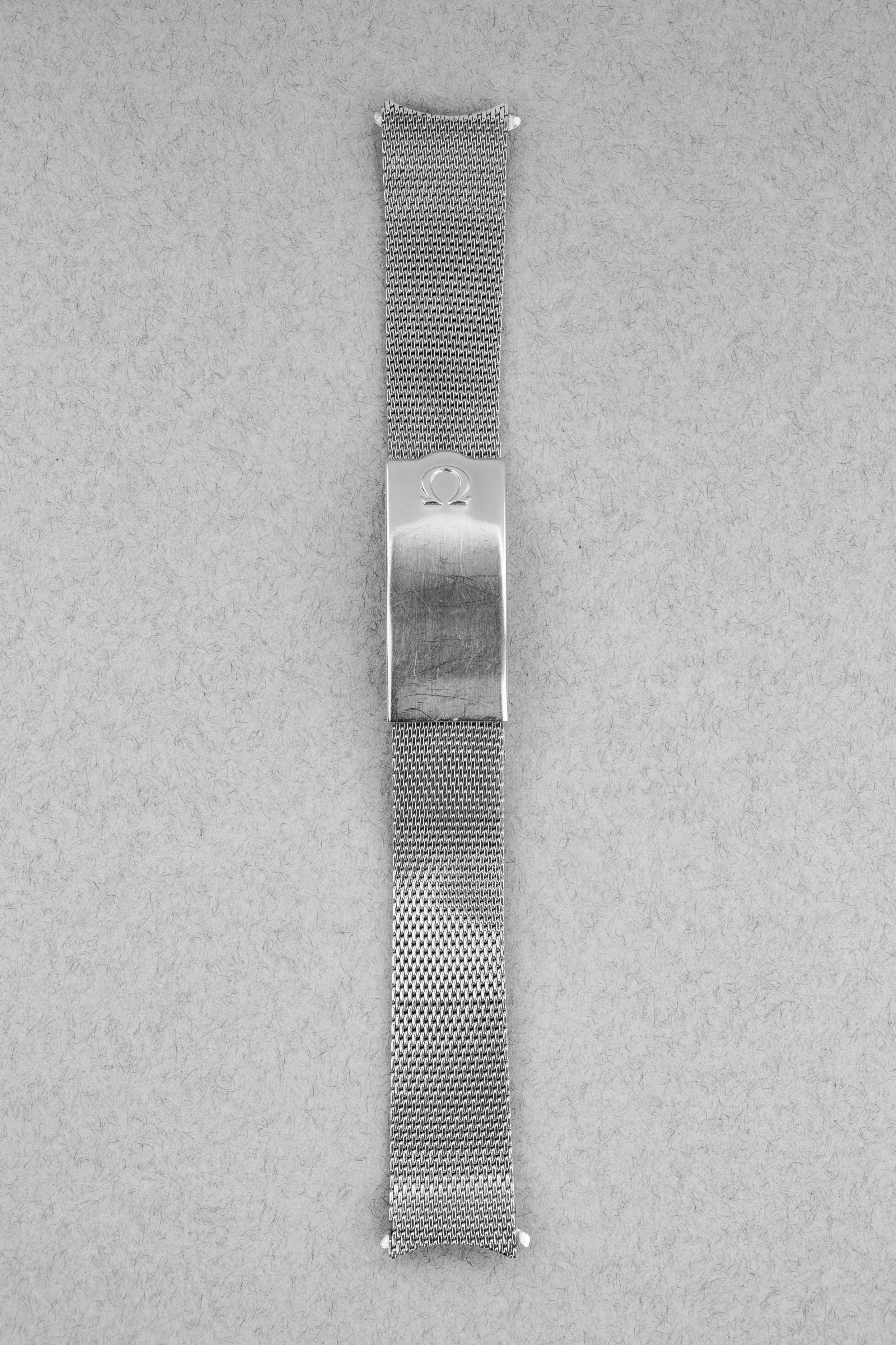 K1XY Rare et intéressante Omega Seamaster Chronomètre 167.070 en acier de 1968 - Bracelet Front