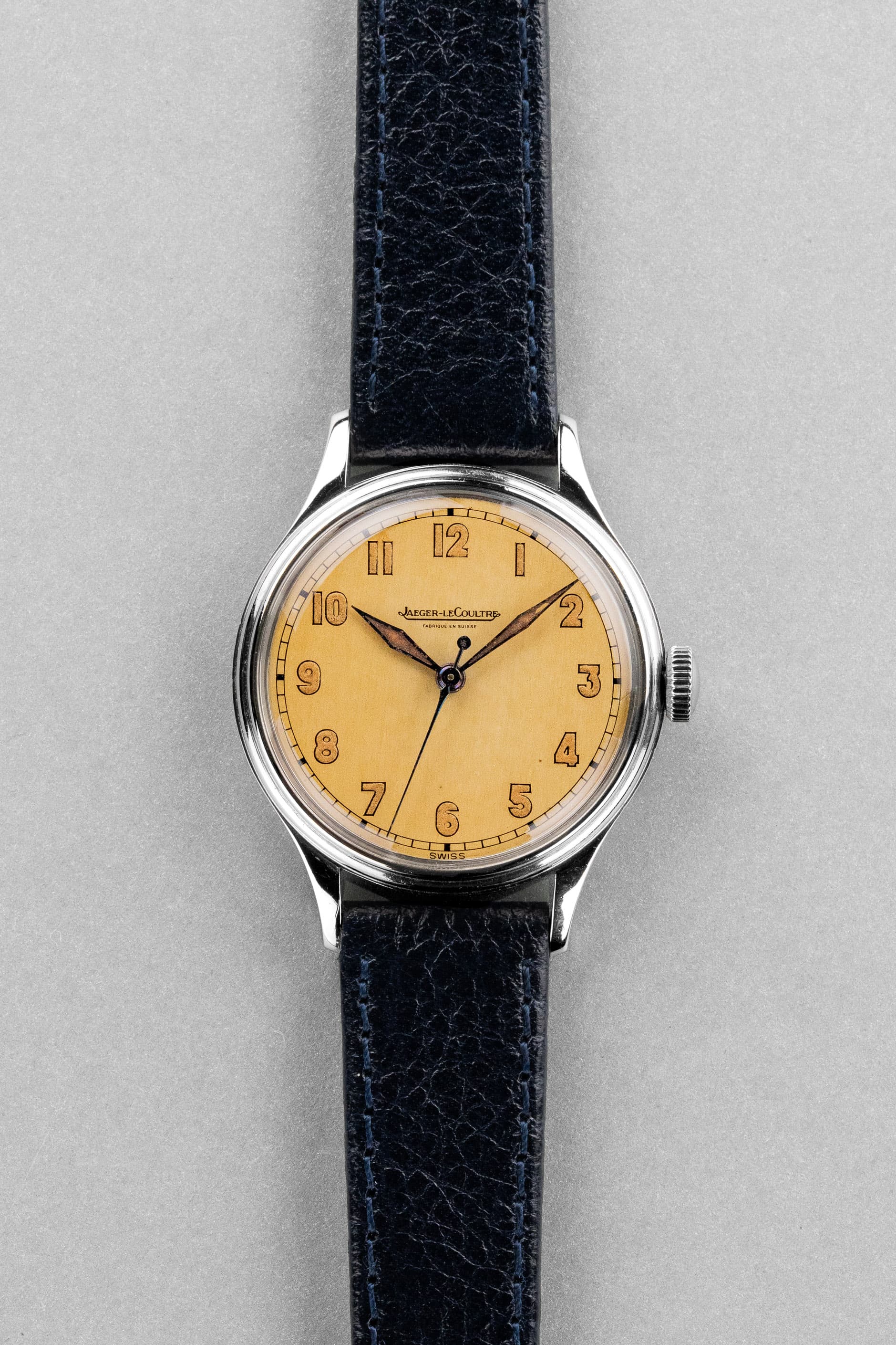 K5ST Jaeger-LeCoultre réf. E159 de style militaire en acier, circa 1946 - Front