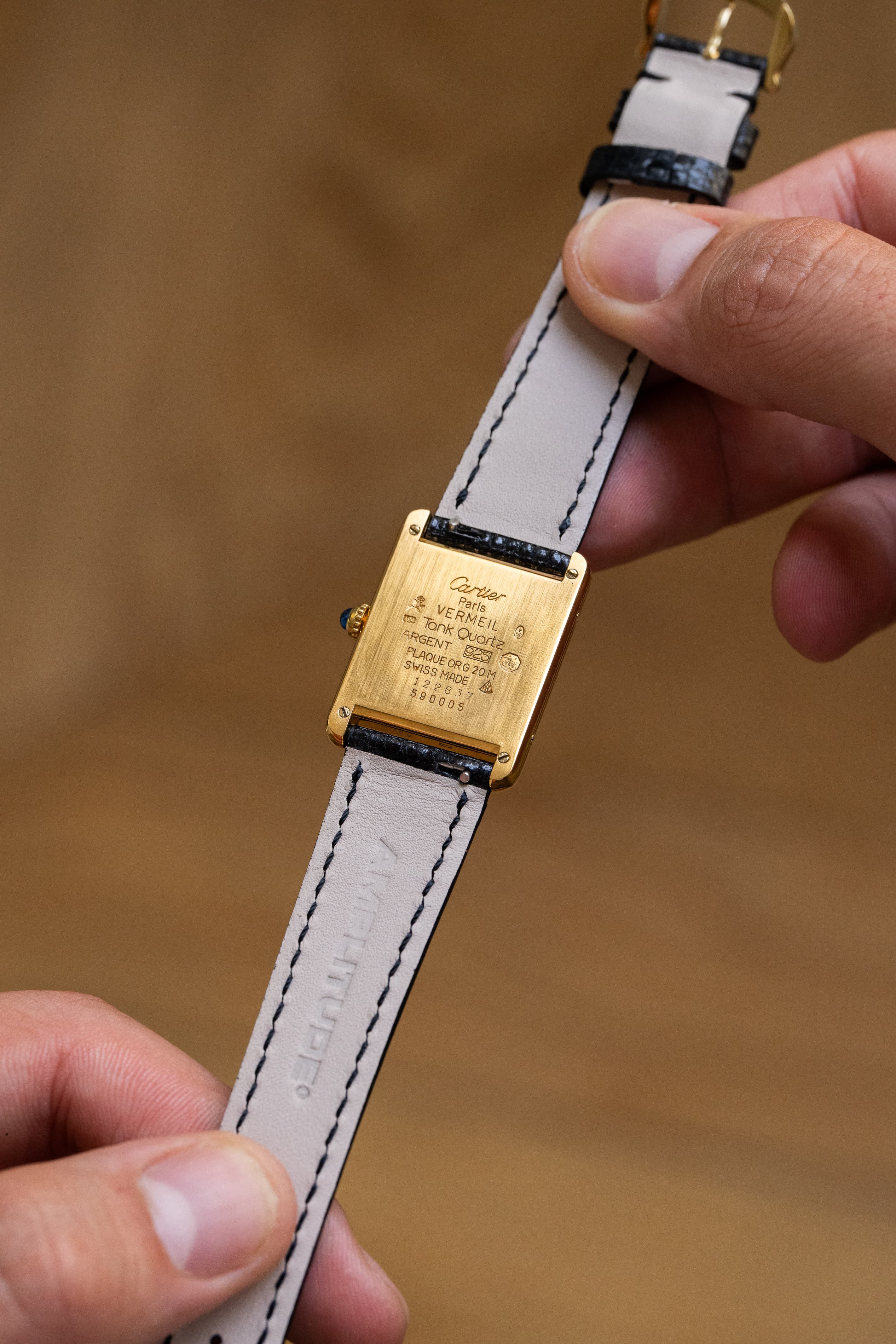 KJ3L Cartier Tank Must Quartz GM 5 «Cream/Ivory Roman Dial» 1993 г. - Сзади