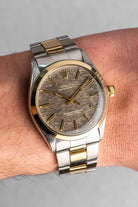 MAPY Rolex Oyster Perpetual réf. 1002 de 1969 en or jaune et acier – Superbe cadran Mosaïque/Shantung Taupe - Wristshot