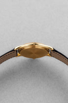 MEFM Rarissime et Exceptionnel Quantième Perpétuel Patek Philippe réf. 3940J « Doré Dial » de 1988 – Full Set - Left side