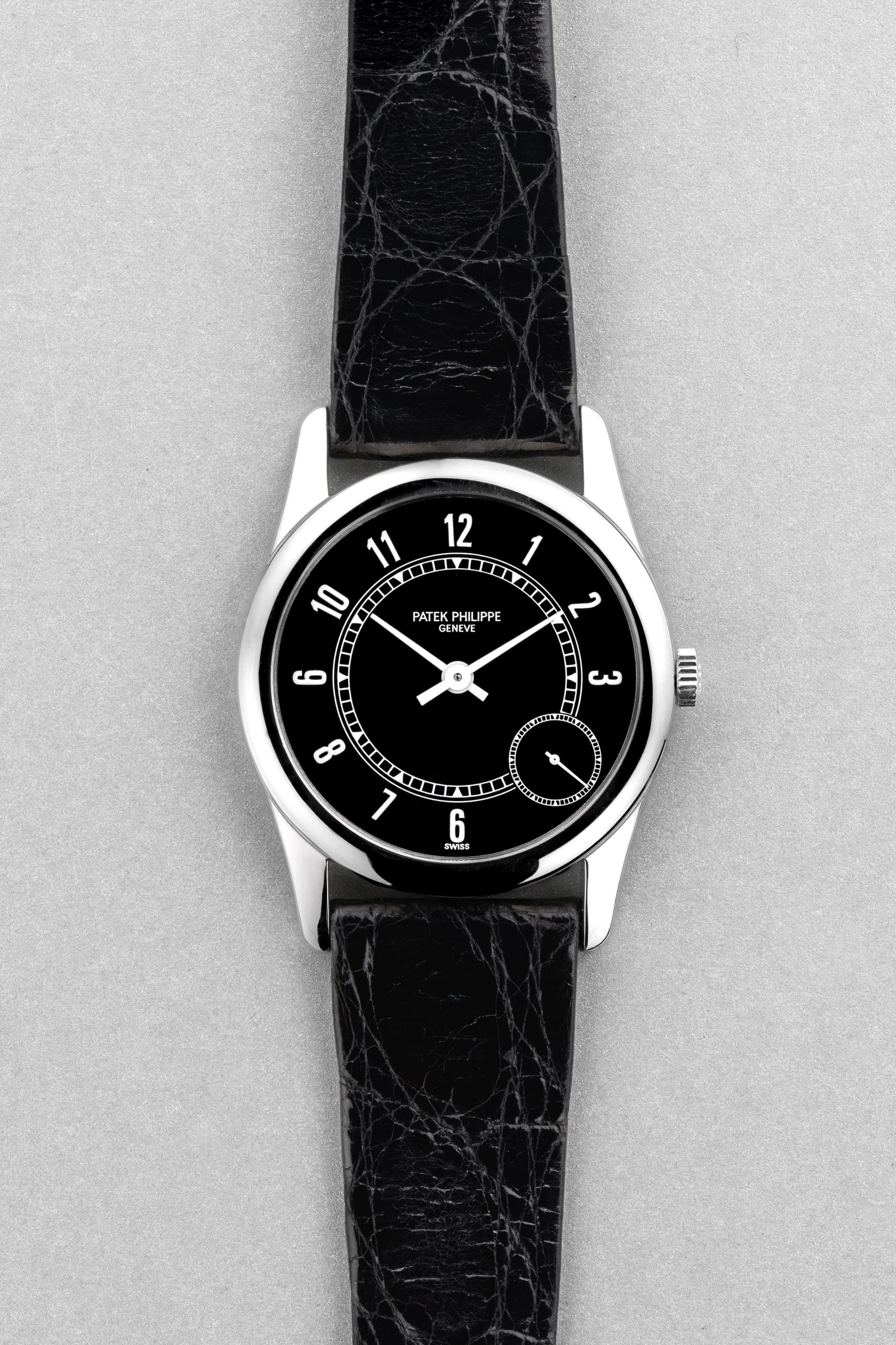 MZY9 Великолепные Patek Philippe Calatrava ref. 5000G из белого золота 1993 г. — Full Set, первая серия - Спереди