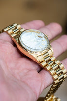 N1CH Superbe et Rare Rolex Day-Date 1803 « Red Quarters » de 1970 - Lifestyle