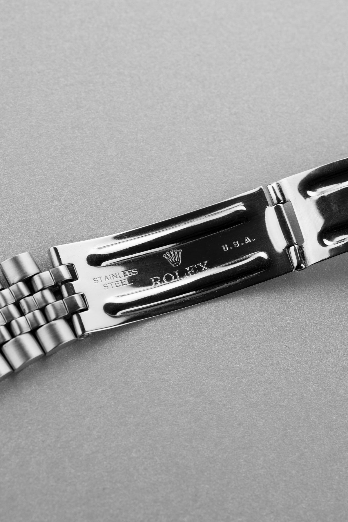 NA1Z Rolex Datejust ref. 6605 스틸, 1959년 – 경이로운 「Tropical」 다이얼 - 버클 내부