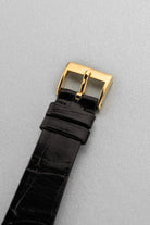NHMP Audemars Piguet “Calatrava” Extra-Thin Ref. 5043 in Yellow Gold, circa 1955 – Never Polished - Buckle Outside