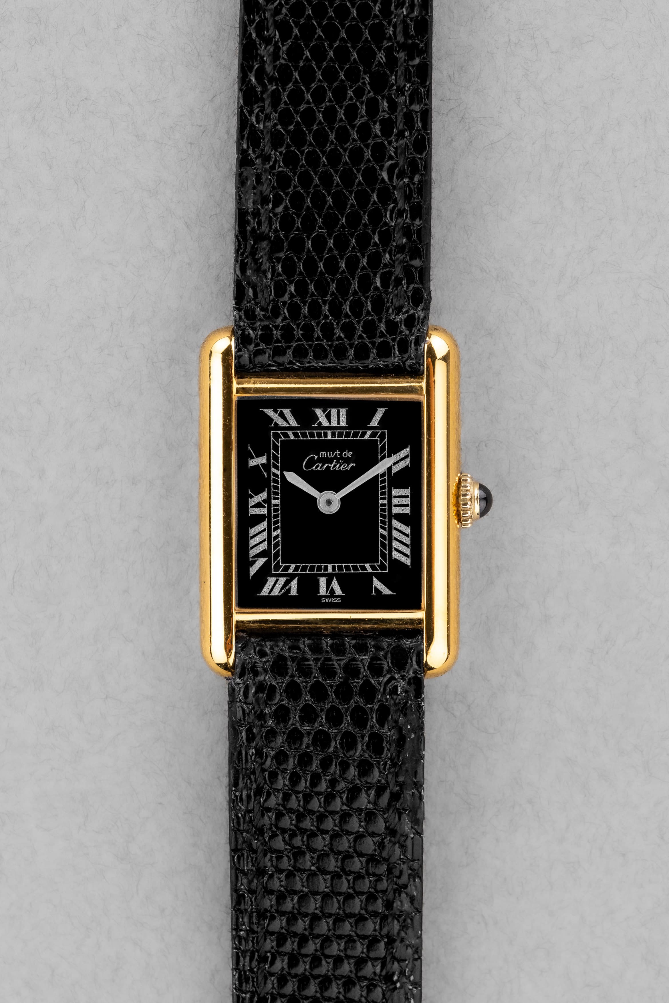 P5PN Cartier Tank Must Mécanique PM 3 Lady « Black Roman Dial » - Front