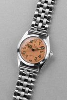 PVZW Soberbo e Raro Rolex Speedking ref. 4220 de 1943 – Mostrador « Salmon California » em Radium, Flat Back - Três quartos