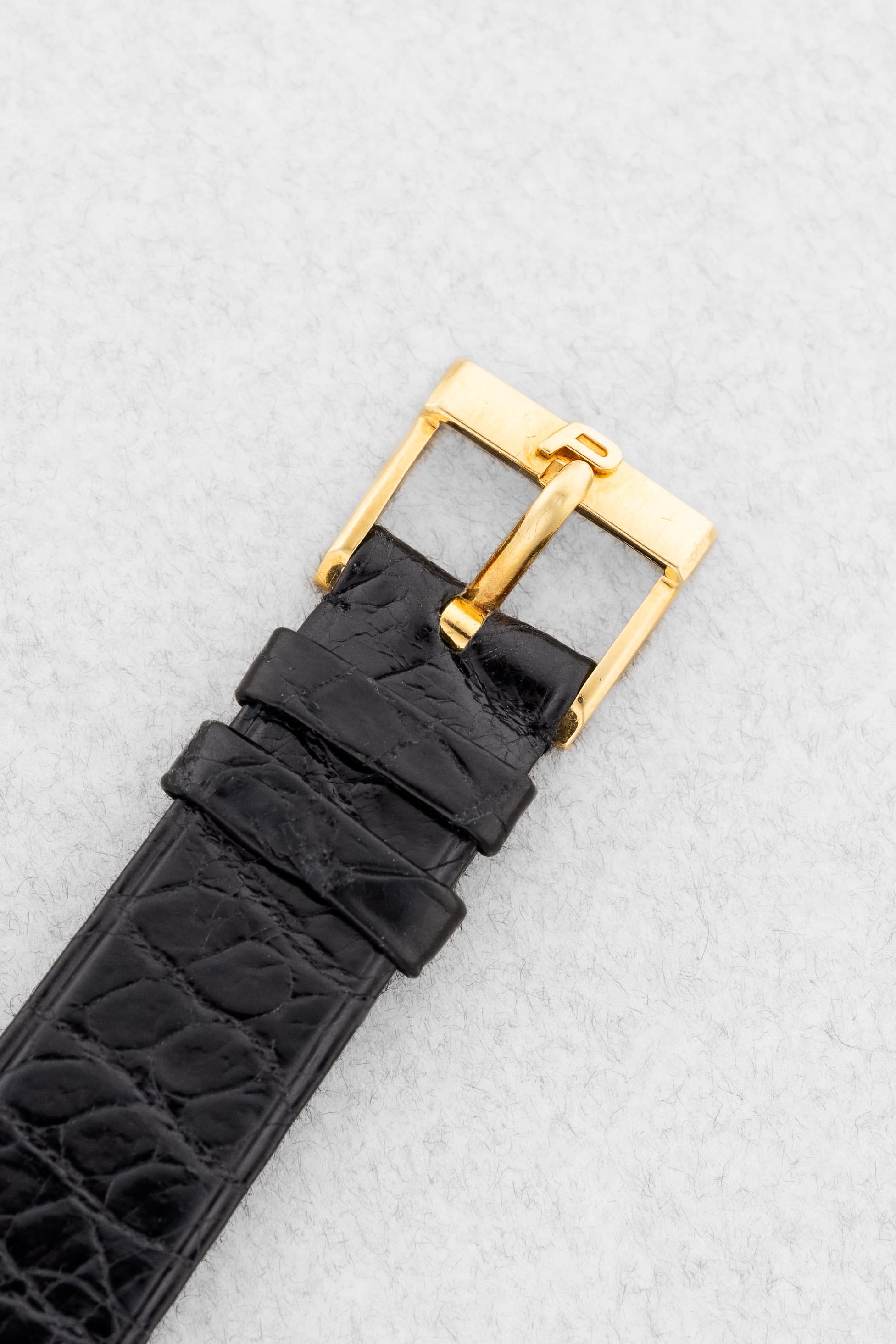 PYHQ-ZF Rare Piaget « Clous de Paris » réf. 9222 de 1962 en or jaune et diamants – 45 exemplaires produits - Buckle Outside