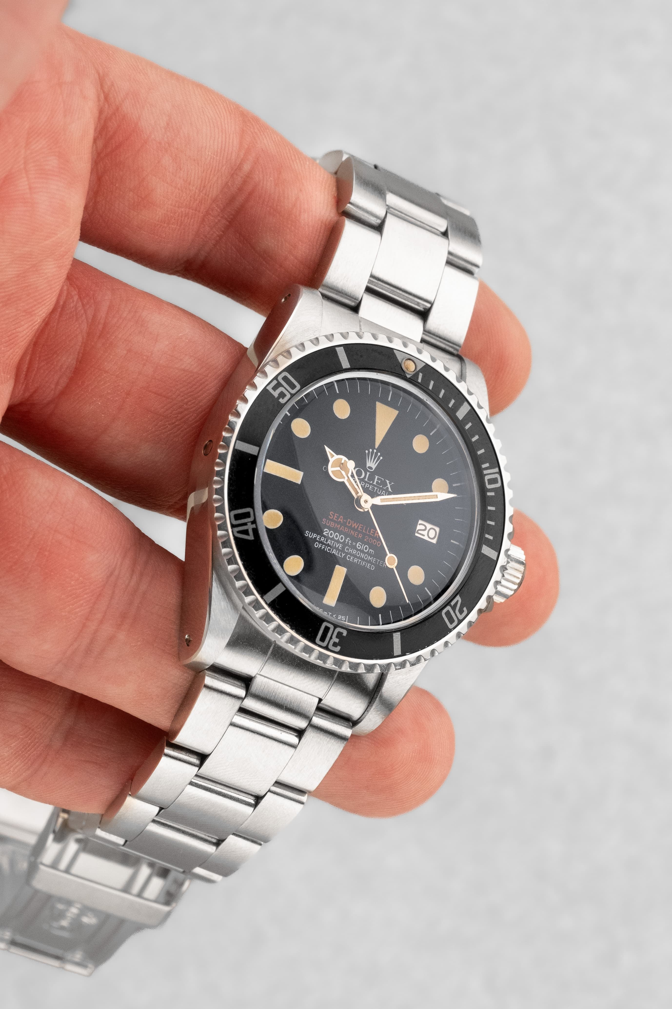 Q91J Superbe Rolex Sea-Dweller 1665 « Double Rouge » Mark IV de 1975 - Overview