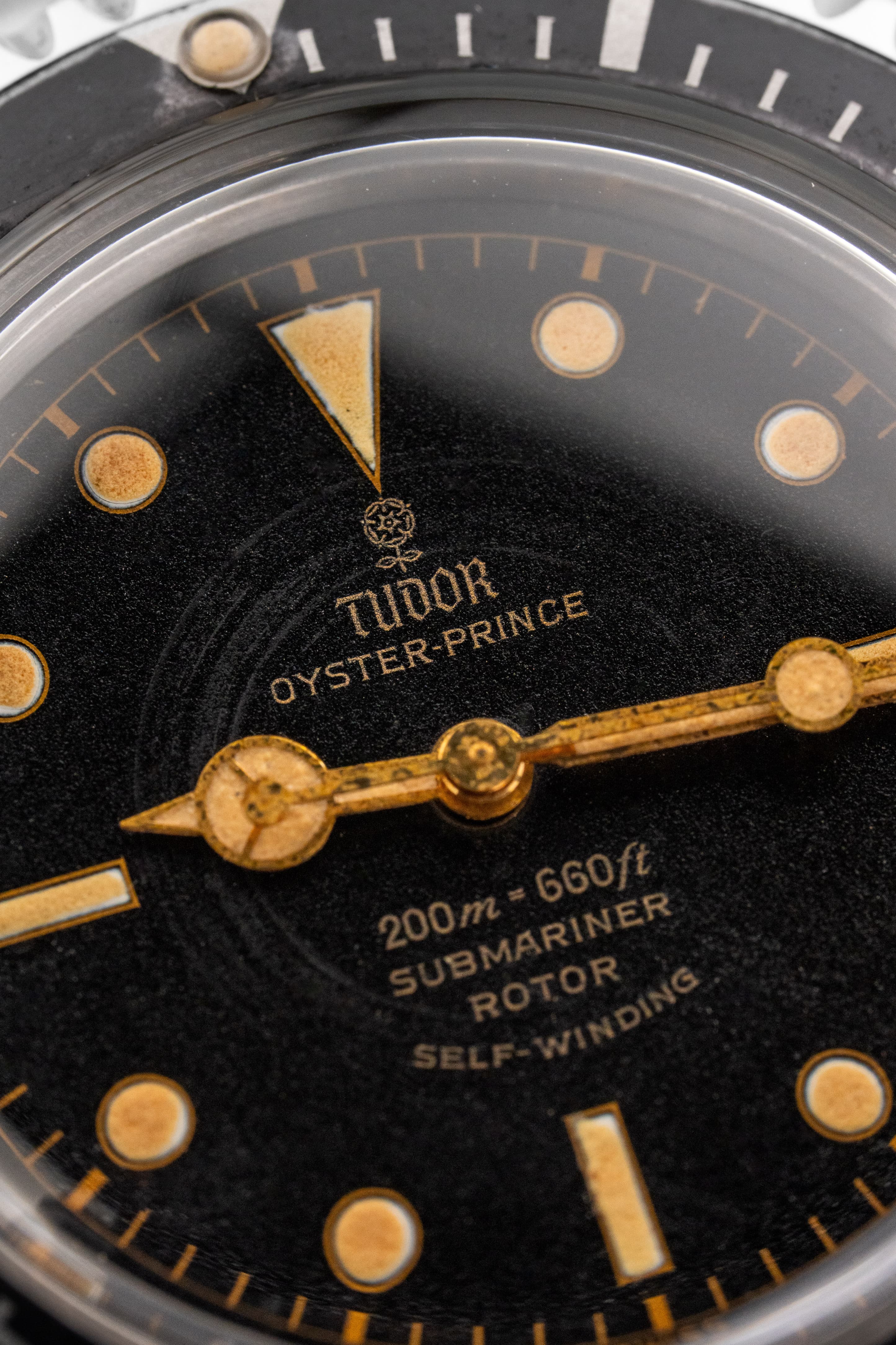 QV6C Superbe Tudor Submariner réf. 7928 Gilt « Mark 3 » de 1963 – Pointed Crown Guards - Dial