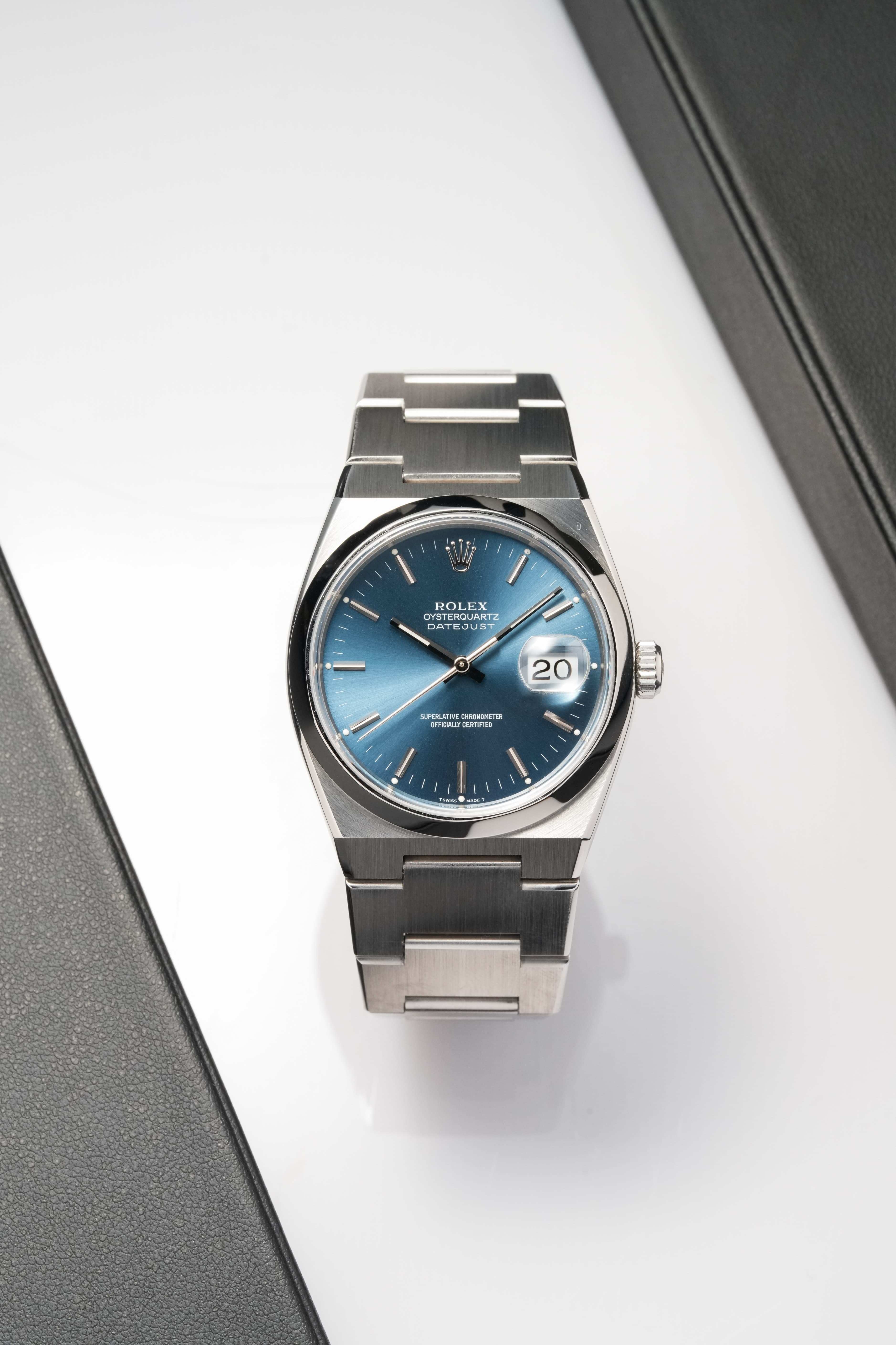 QVEG Superbe Rolex Datejust Oysterquartz réf. 17000 de 1990 – Cadran bleu - Front