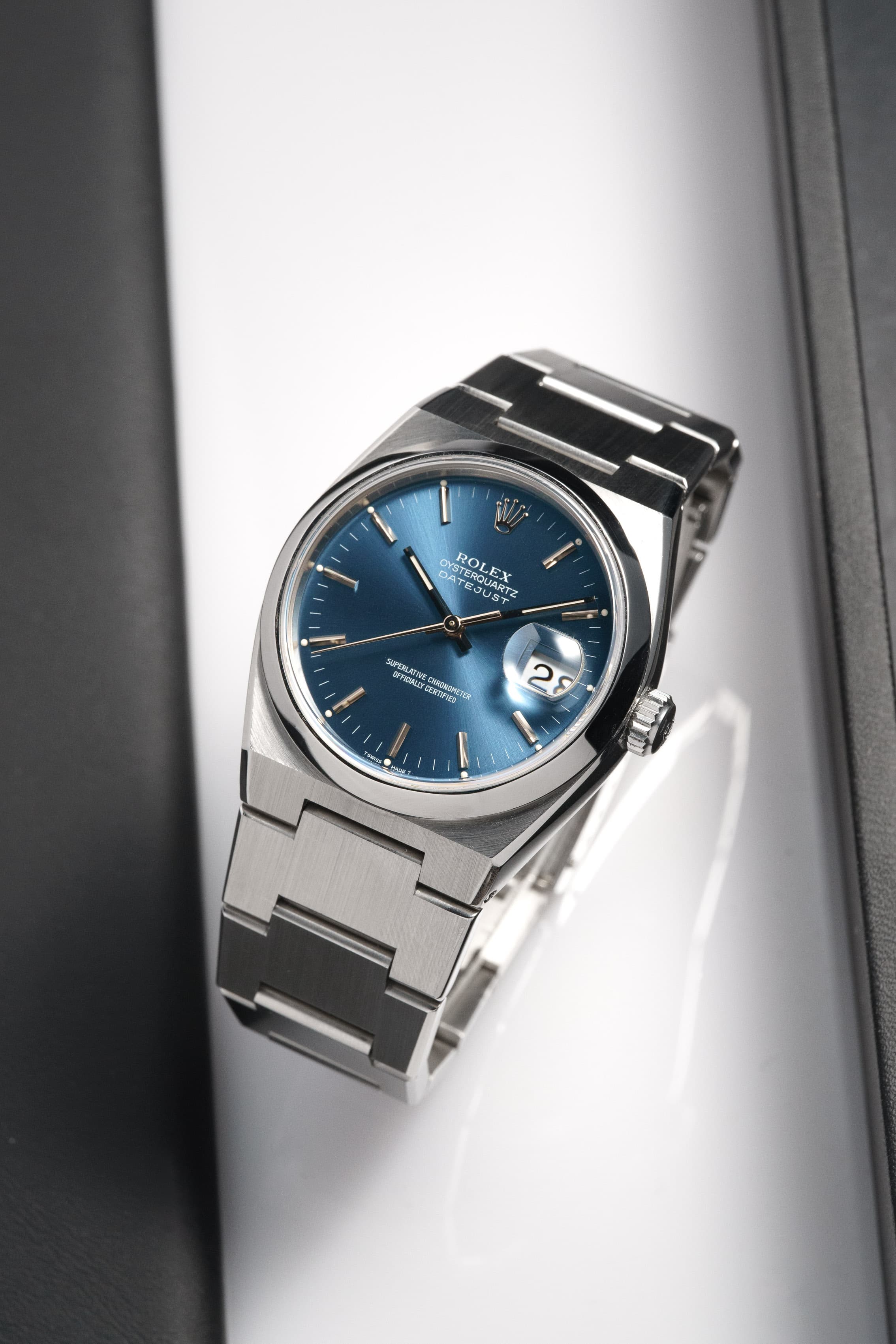 QVEG Superbe Rolex Datejust Oysterquartz réf. 17000 de 1990 – Cadran bleu - Overview