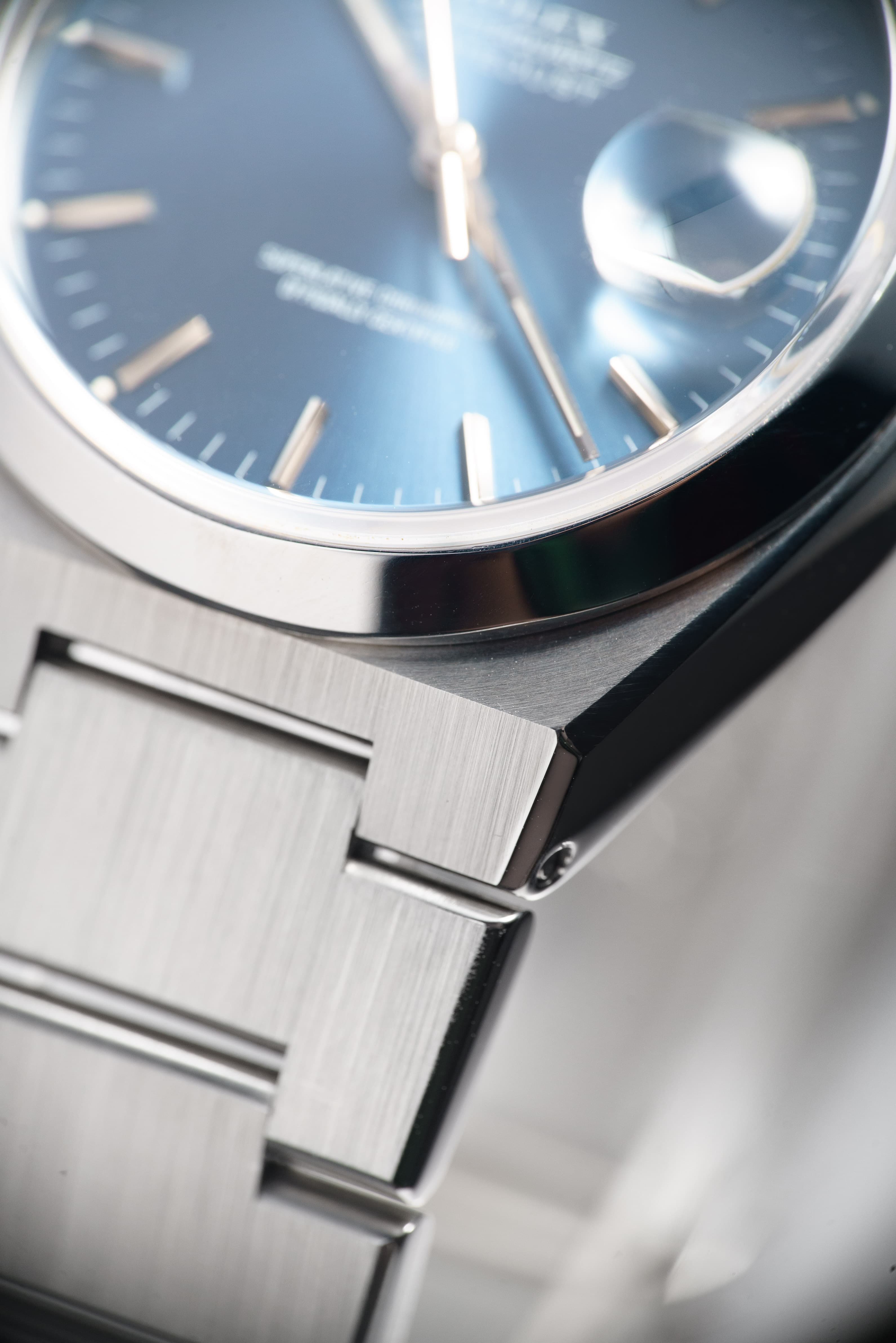 QVEG Superbe Rolex Datejust Oysterquartz réf. 17000 de 1990 – Cadran bleu - Right side