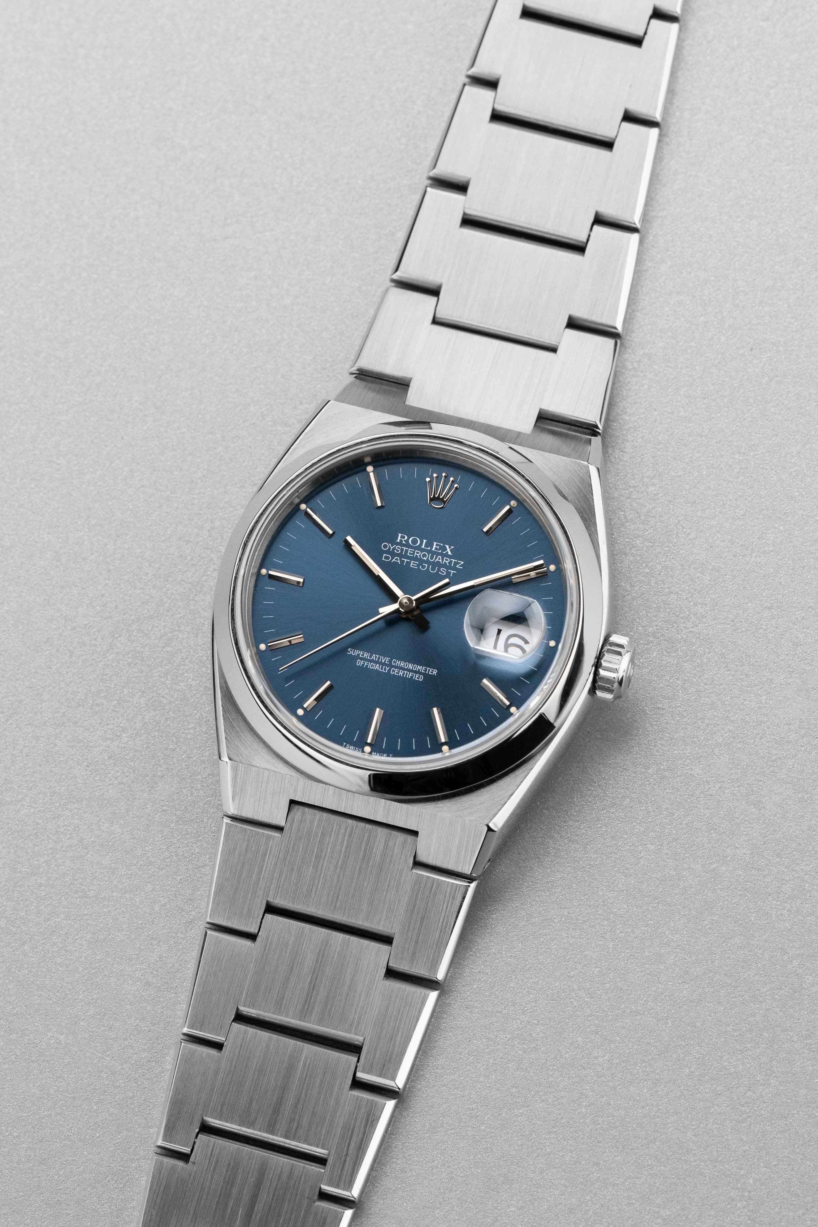 QVEG Superbe Rolex Datejust Oysterquartz réf. 17000 de 1990 – Cadran bleu - Three Quarters