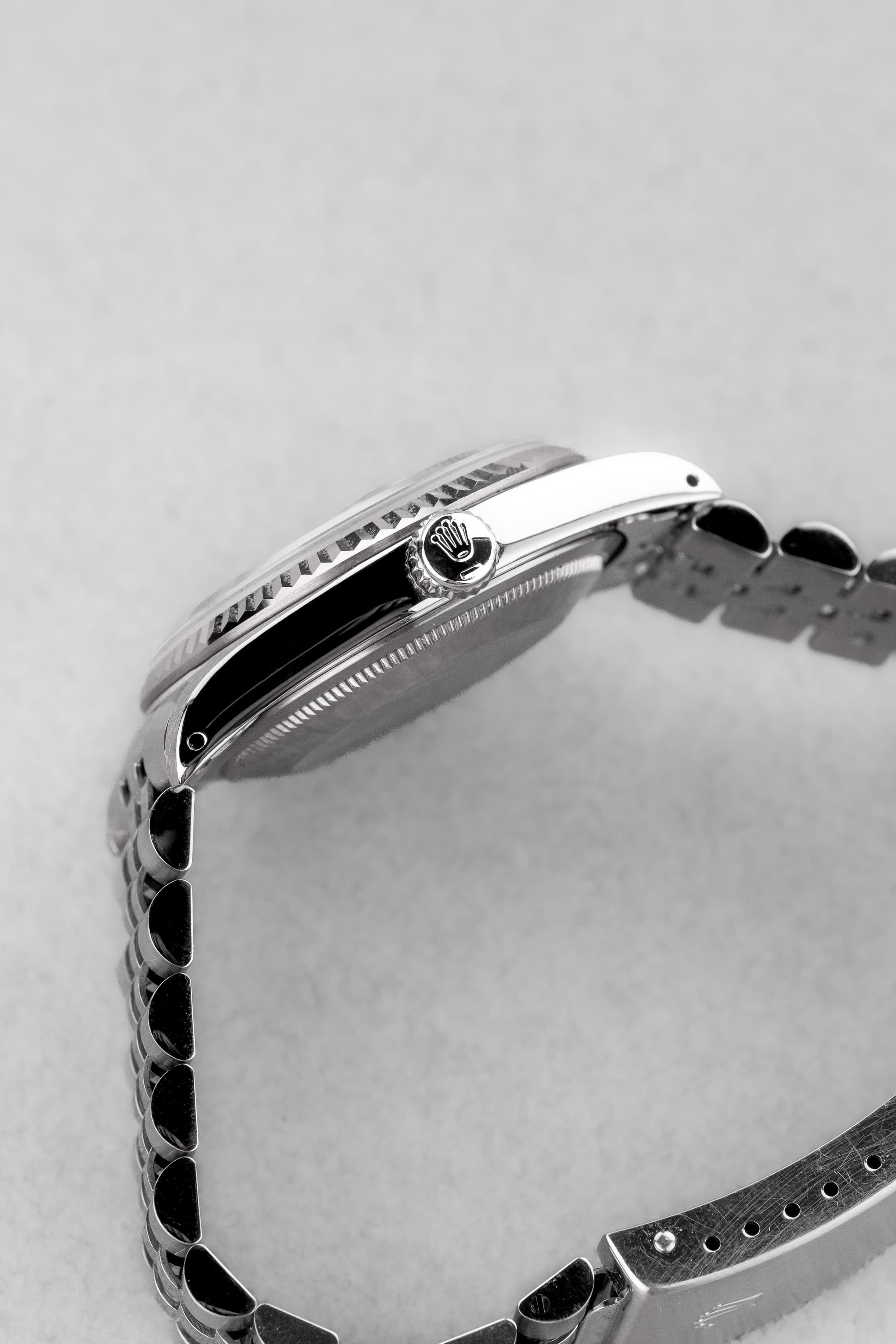 R9LP Rolex Datejust réf. 16234 de 1989 – Cadran Bleu - Right side