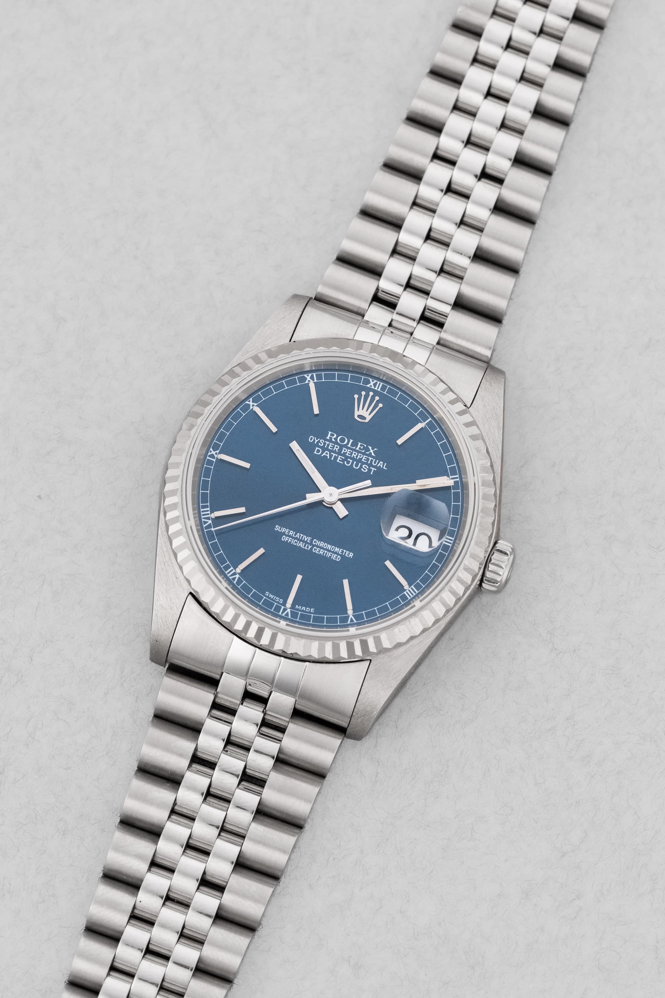 R9LP Rolex Datejust réf. 16234 de 1989 – Cadran Bleu - Three Quarters