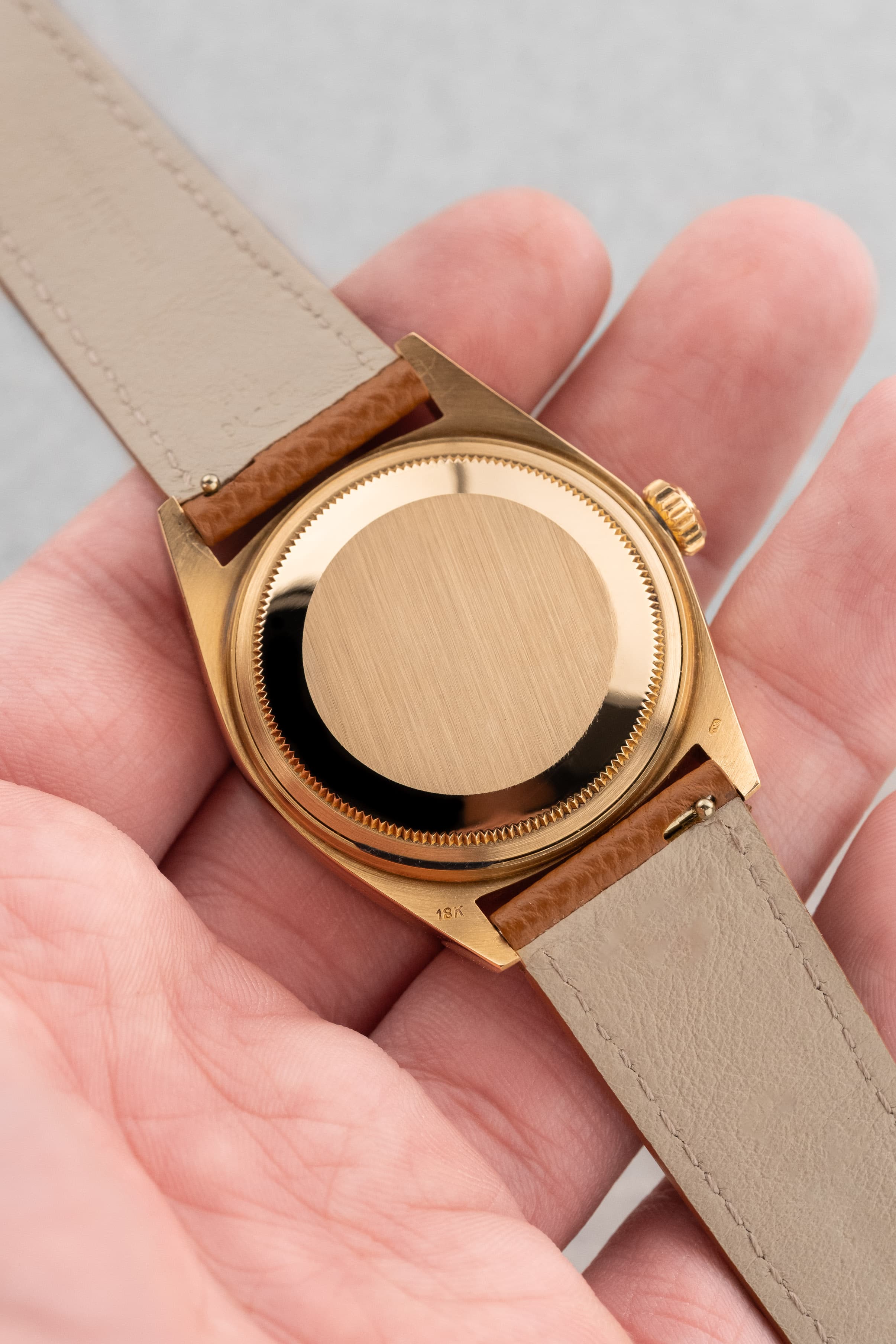 RKJL Superbe Rolex Day-Date réf. 1803 « Silver Wide Boy » de 1972 - Back