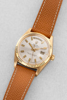 RKJL Superbe Rolex Day-Date réf. 1803 « Silver Wide Boy » de 1972 - Three Quarters