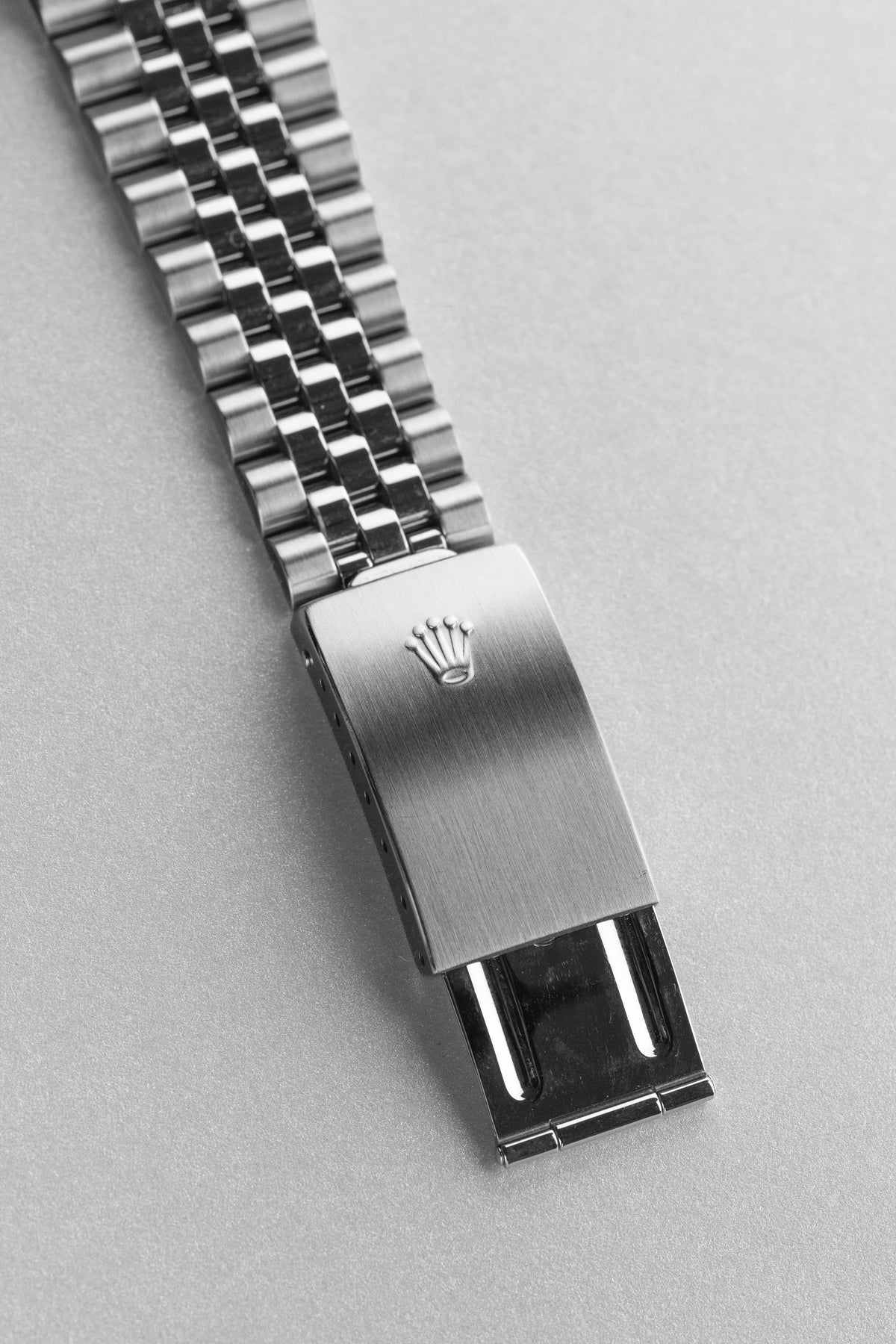 SE66 Rolex Datejust ref. 16200 스틸, 2000년 – 블루 다이얼 - 버클 외부